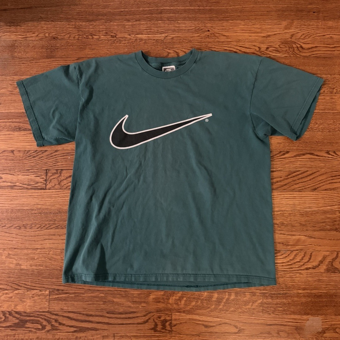 Nike Men&rsquo;s L Green Swoosh Logo Graphic Cotton Vintage Short Sleeve T-Shirt