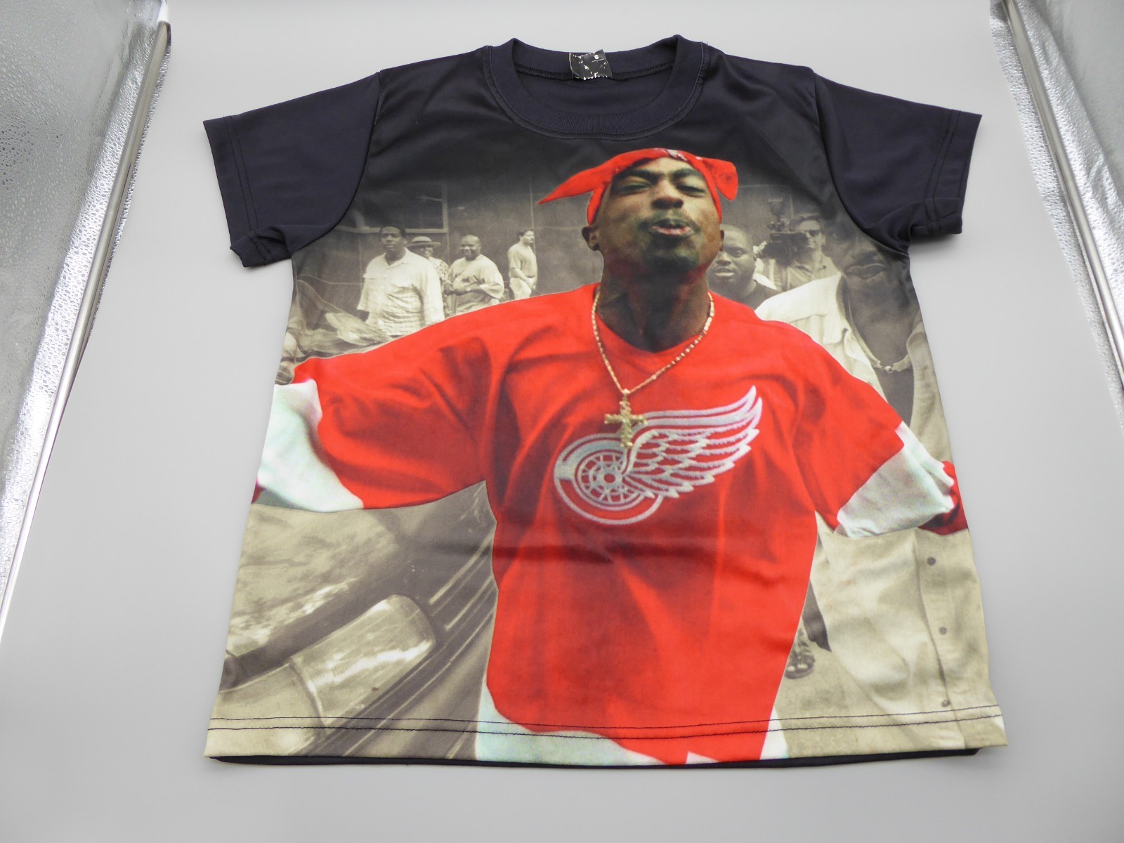 Rare Vintage Sneak Gallery Tupac Shakur Shirt Polyester Men&rsquo;s Small Rap Hip-Hop