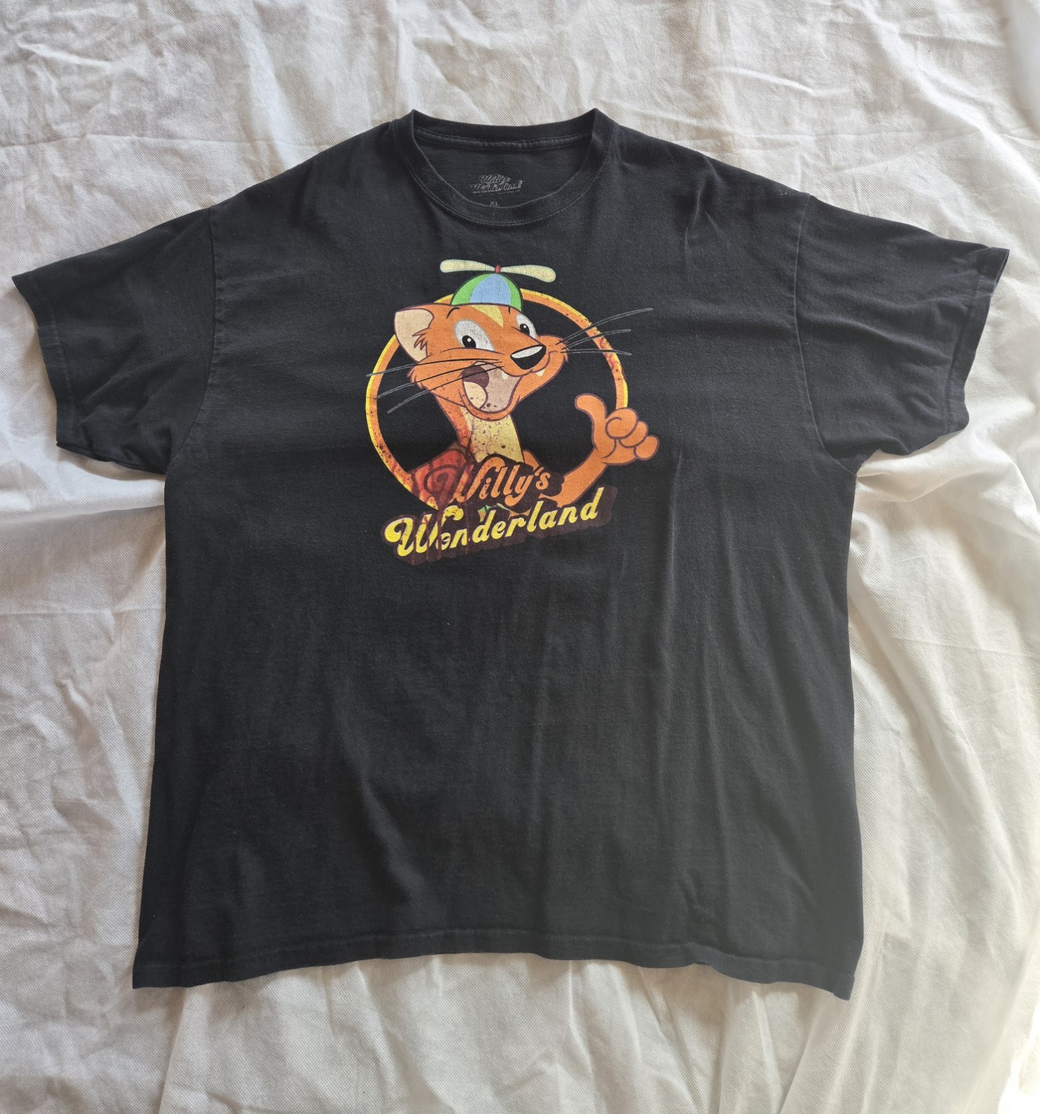 Spencer&rsquo;s Willy&rsquo;s Wonderland T-Shirt Size XL Pet And Smoke Free Home