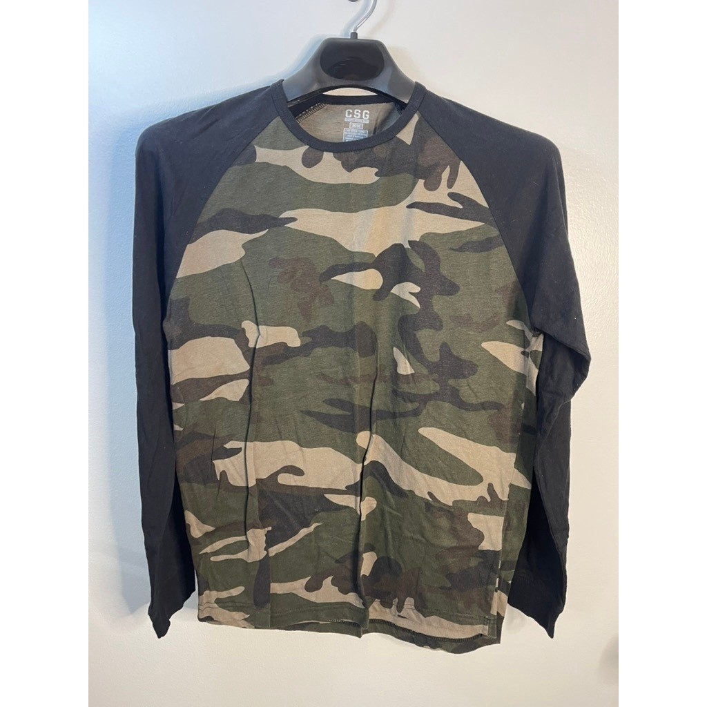 CSG Champs Sports Gear Mens Medium Camo Raglan Long Sleeve T-Shirt Green Black