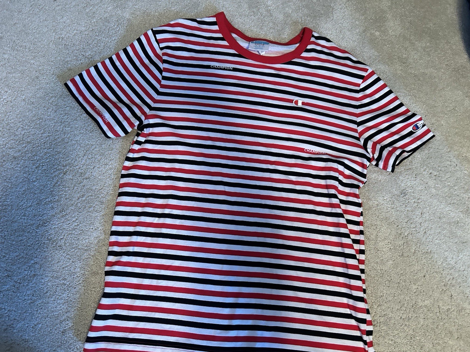 Champion Striped T Shirt Red Black White All Over Logo Men’s Medium