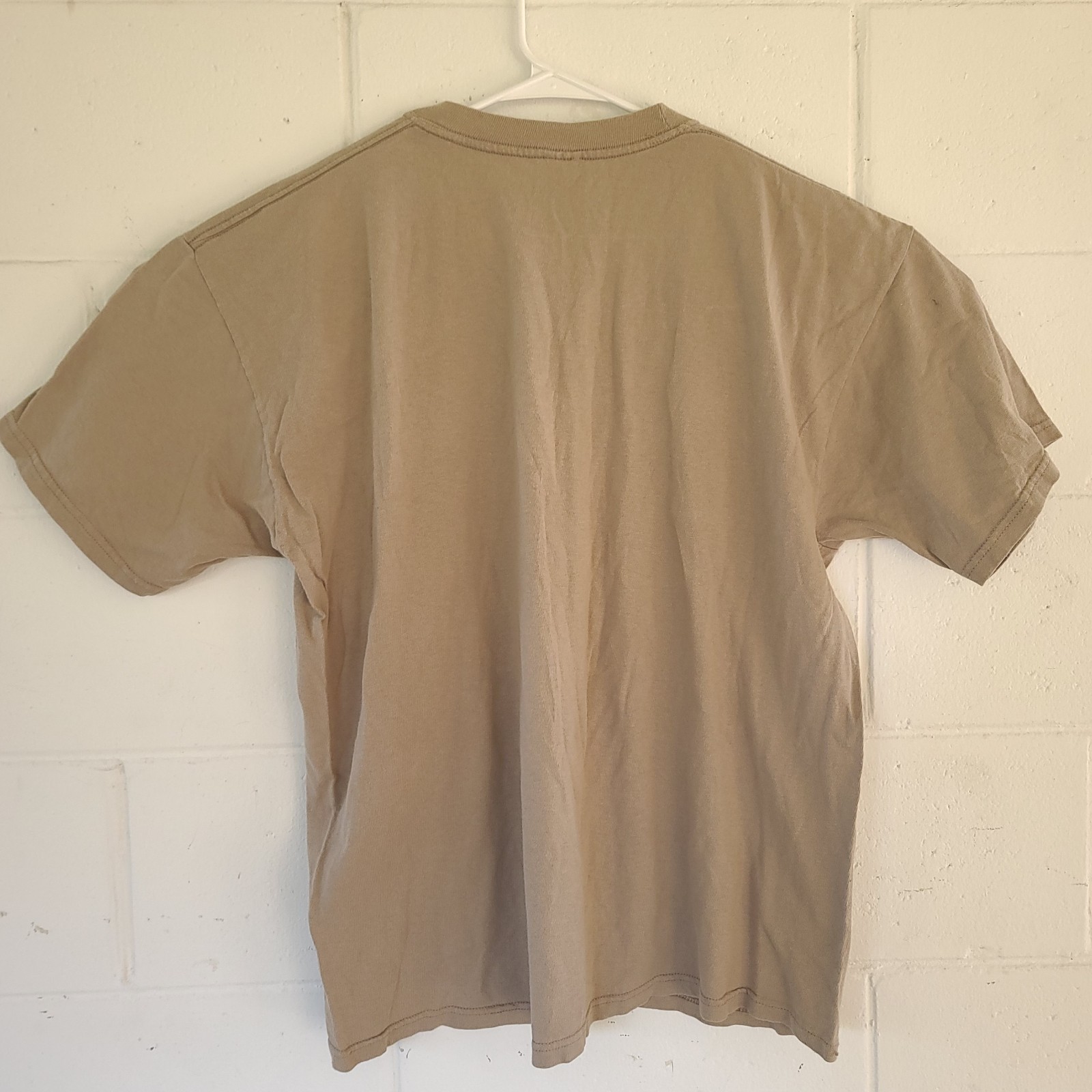 Vintage MASH TV Show 4077th T-shirt Light Brown Graphic Tee Size 2xL