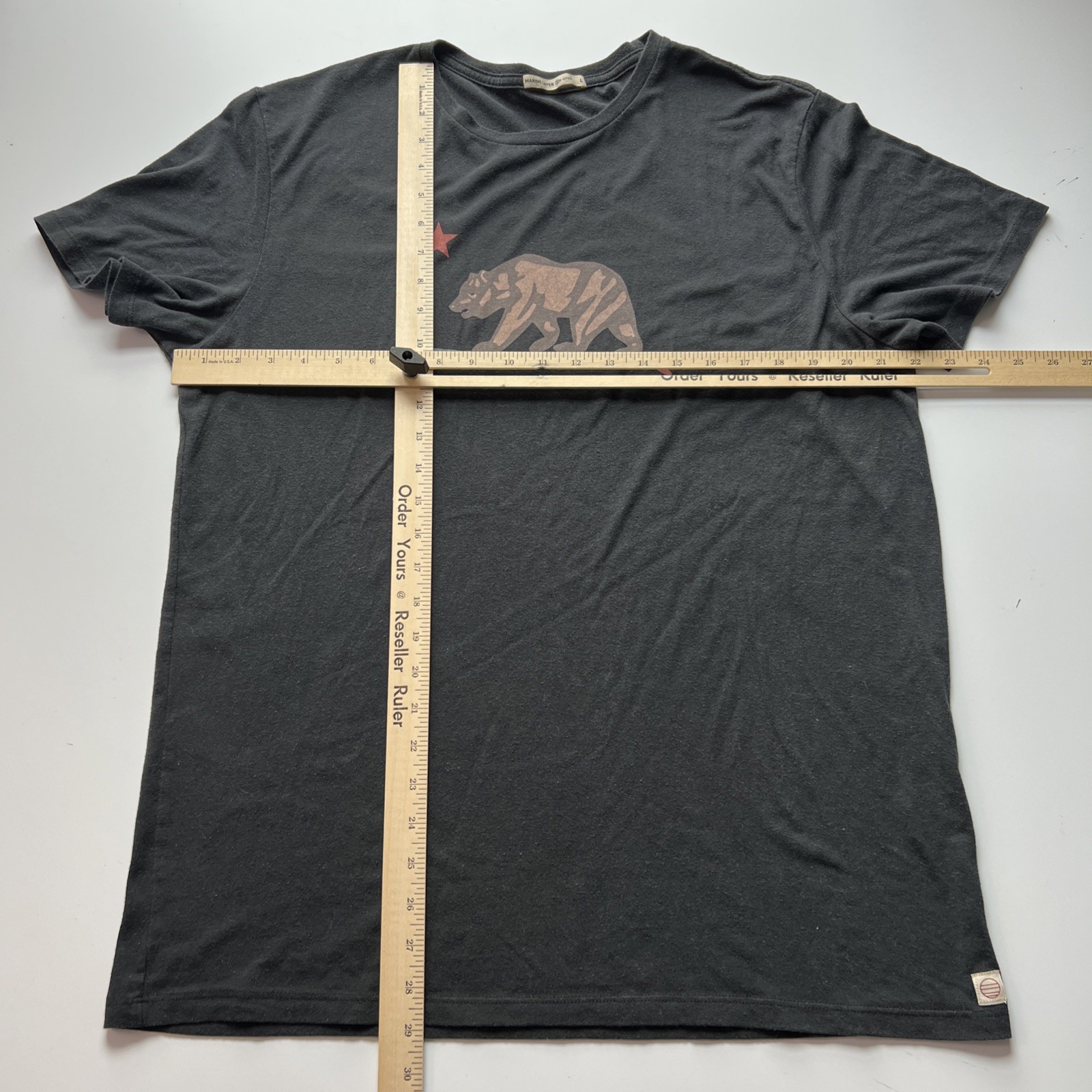 Marine Layer Re-Spun T Shirt Men&rsquo;s Large Black California Surfing Bear Graphic