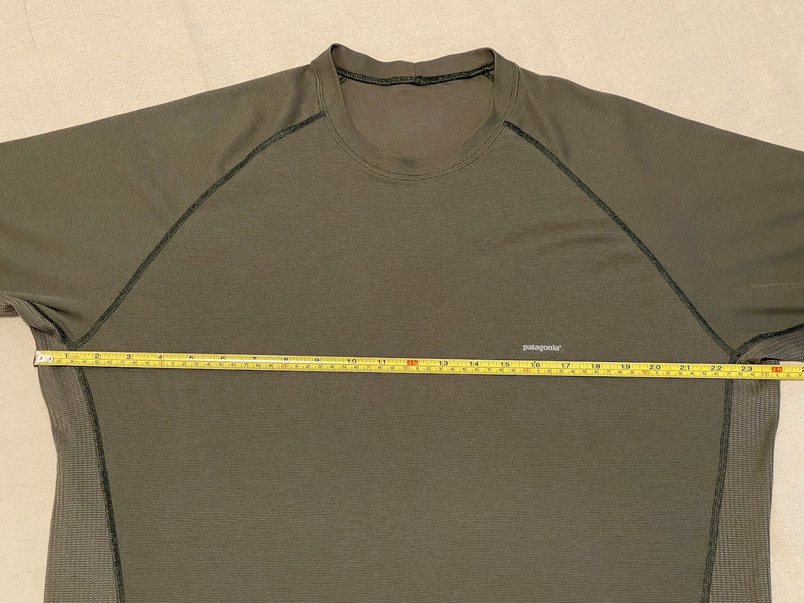Lot of 2 Patagonia Shirts Mens XL Lightweight Stretch Hiking Capilene Baselayer