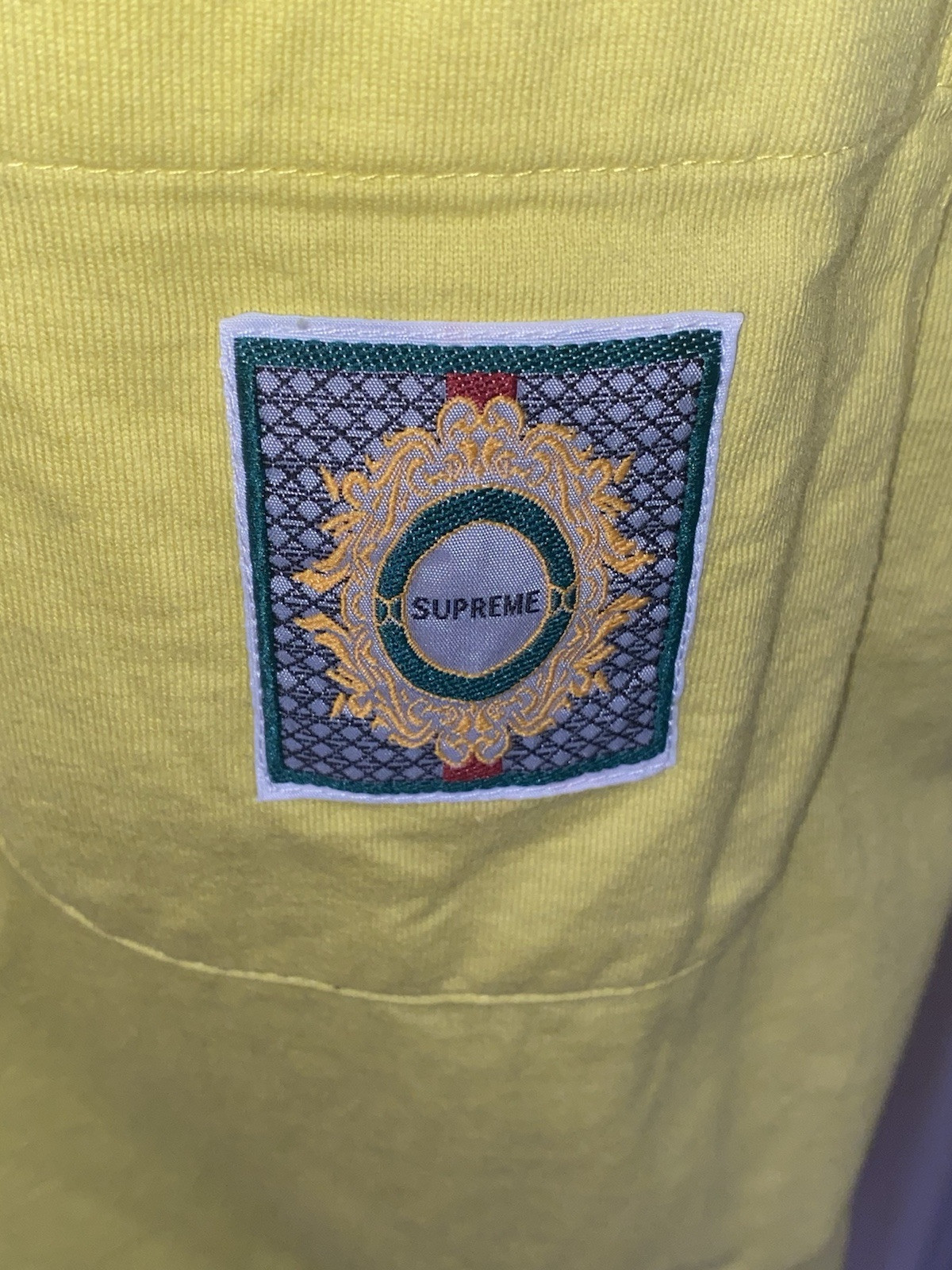 Supreme Pocket T-shirt Crest Label Size Large Embroidered Patch No Flaws