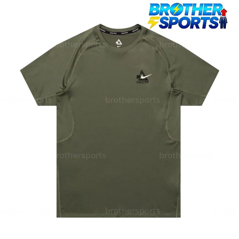 Nike T Shirts Men&rsquo;s Green Crew Neck Moderate IQ7360-222
