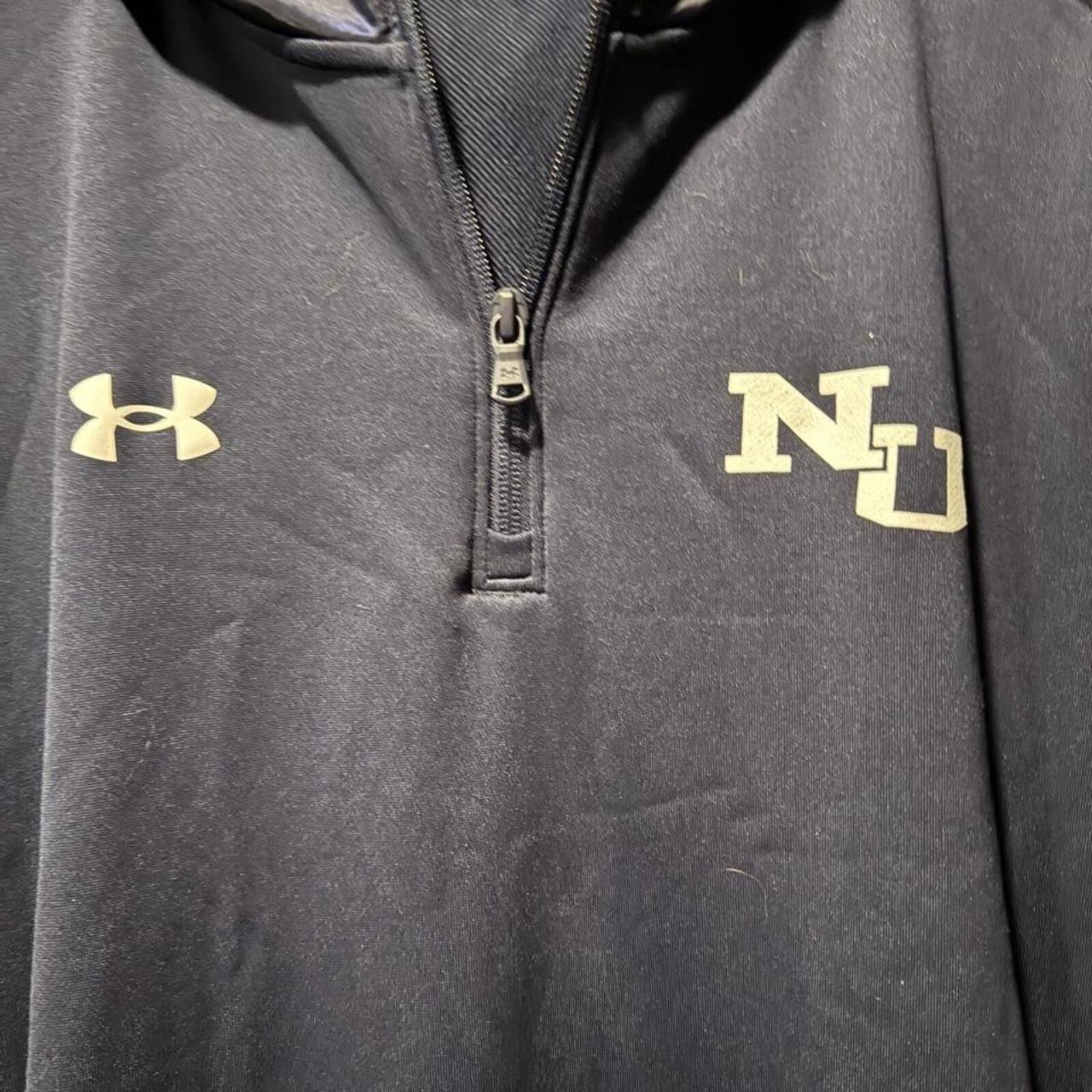 Under Armour Men&rsquo;s Navy and Blue Tshirt
