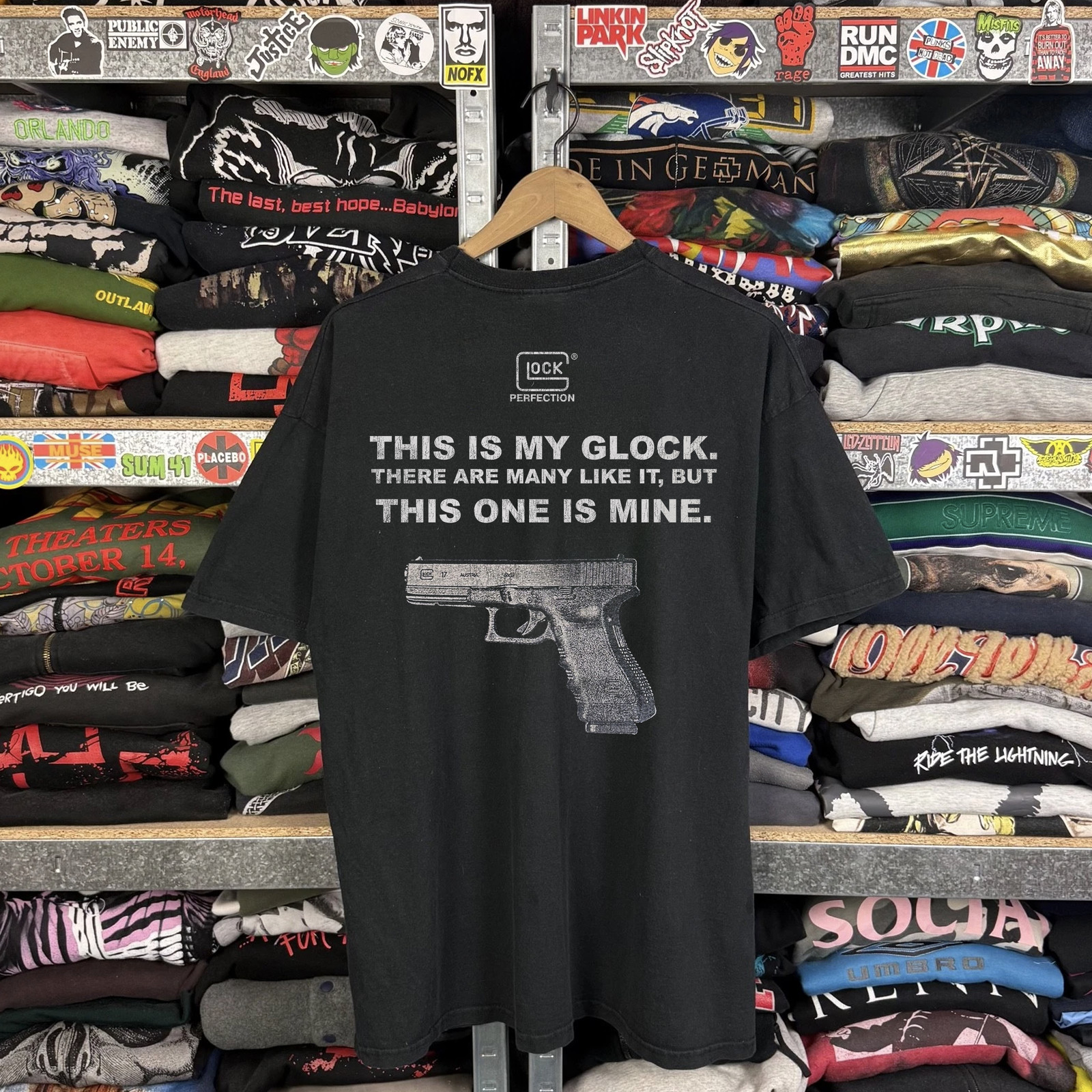 Glock G17 Firearms Aged T-Shirt Black M