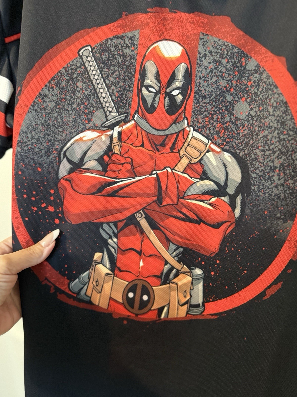 Deadpool Marvel&rsquo;s Themed Jersey Collectors Edition Men&rsquo;s Size Large Black Red