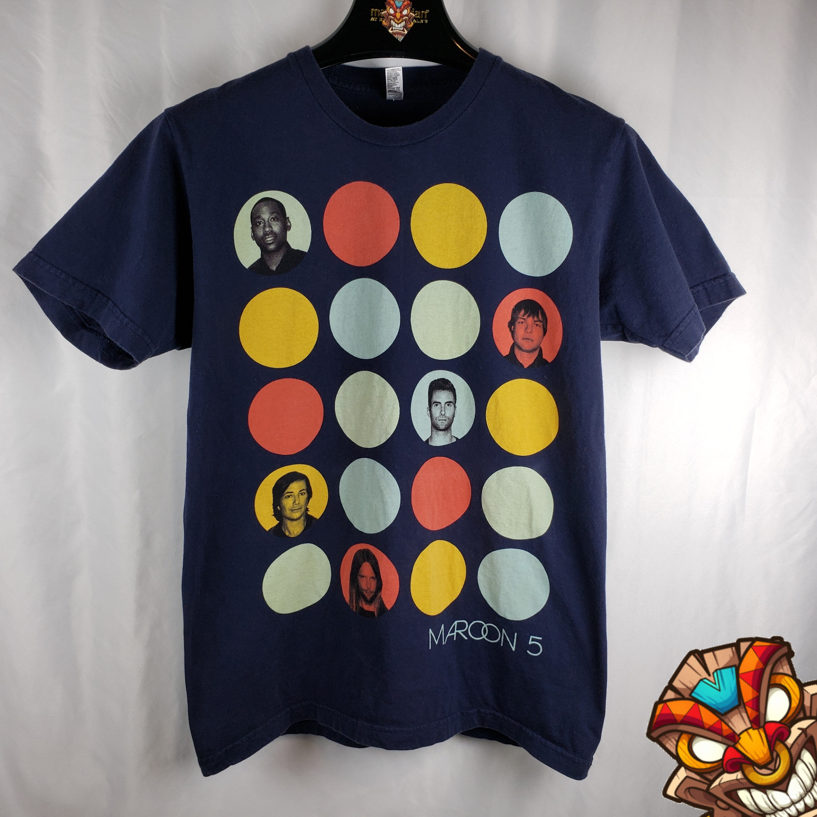 Maroon 5 Size M Dark Blue T Shirt Concert Tour 2013 Adam Levine Tee