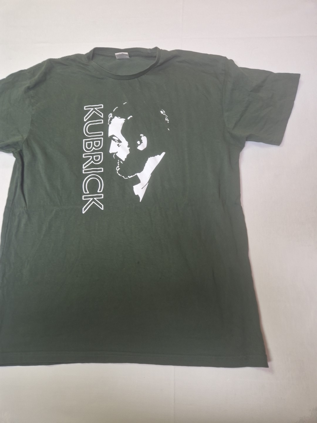 Uneek T-Shirt Men&rsquo;s Green Kubrick Crew Neck Short Sleeved Size Large