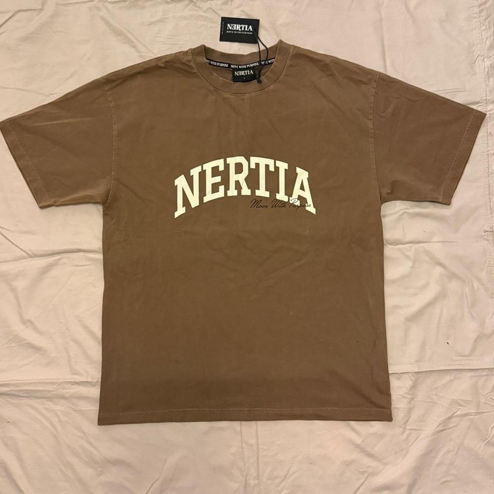 Nertia light olive brown