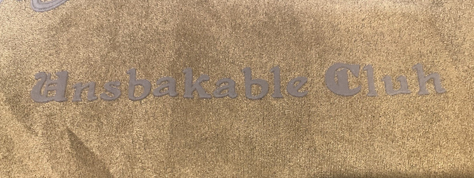 “Unsbakable Cluh” T-Shirt Soft Faux Suede Fabric Men’s Brown T-Shirt Sz L *Read*