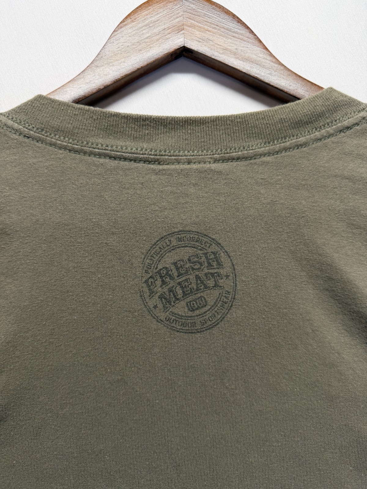 Gildan Ultra Cotton T Shirt Mens Large Olive Whitetail Buck Hard Corps Sportsman