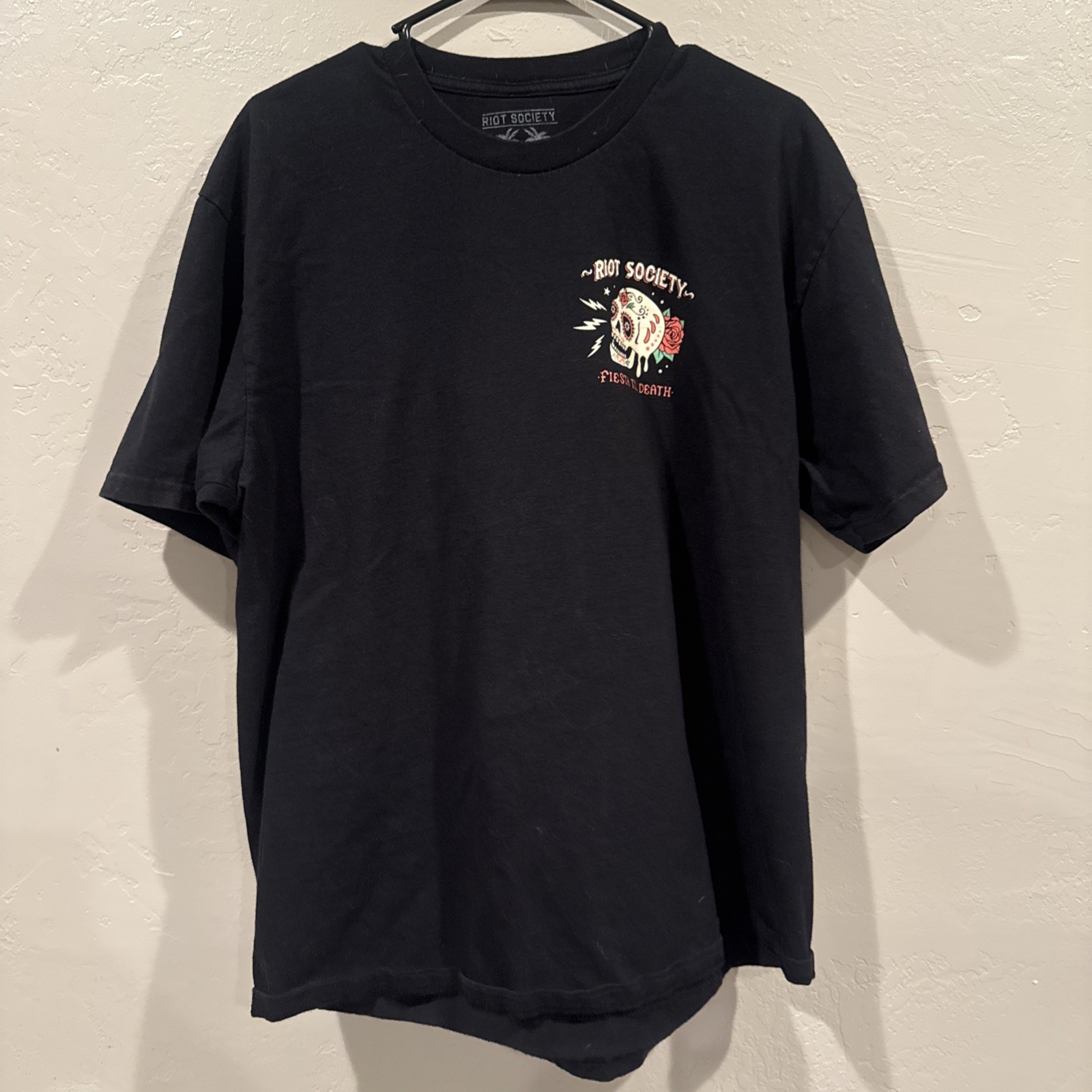 Riot Society Men&rsquo;s T-Shirt Size Xl