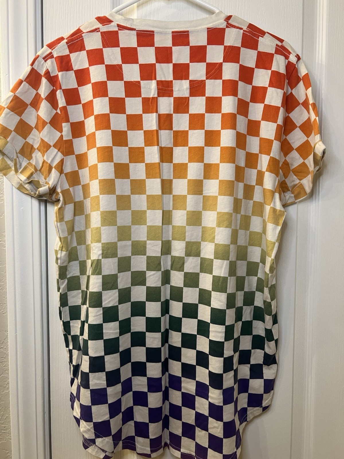 Hollister Rainbow Checkerboard Crewneck T-Shirt Multicolor Medium