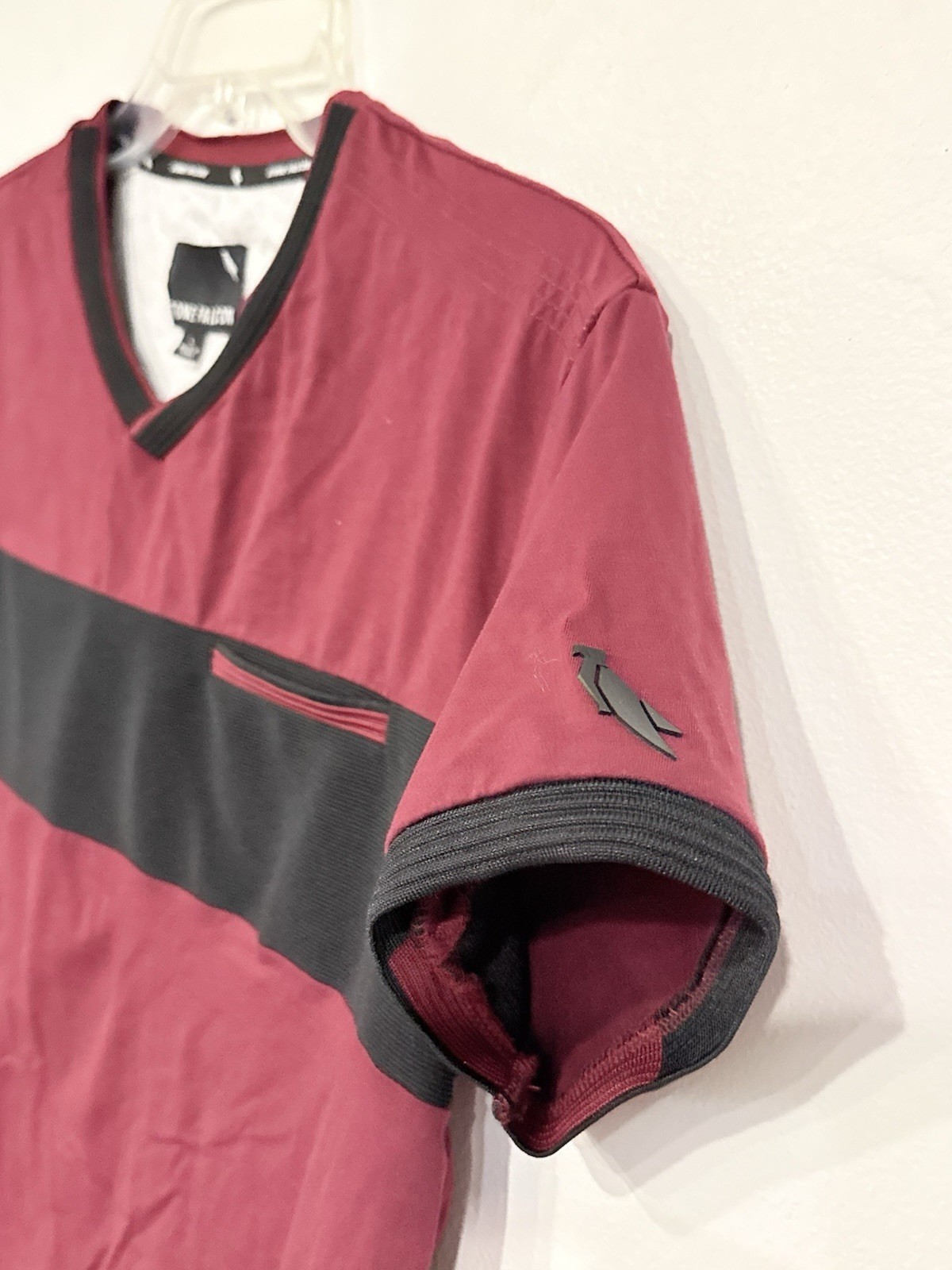 Stone Falcon T-Shirt Men&rsquo;s Sz Large (fits like Medium) Maroon Ribbed Black Panel