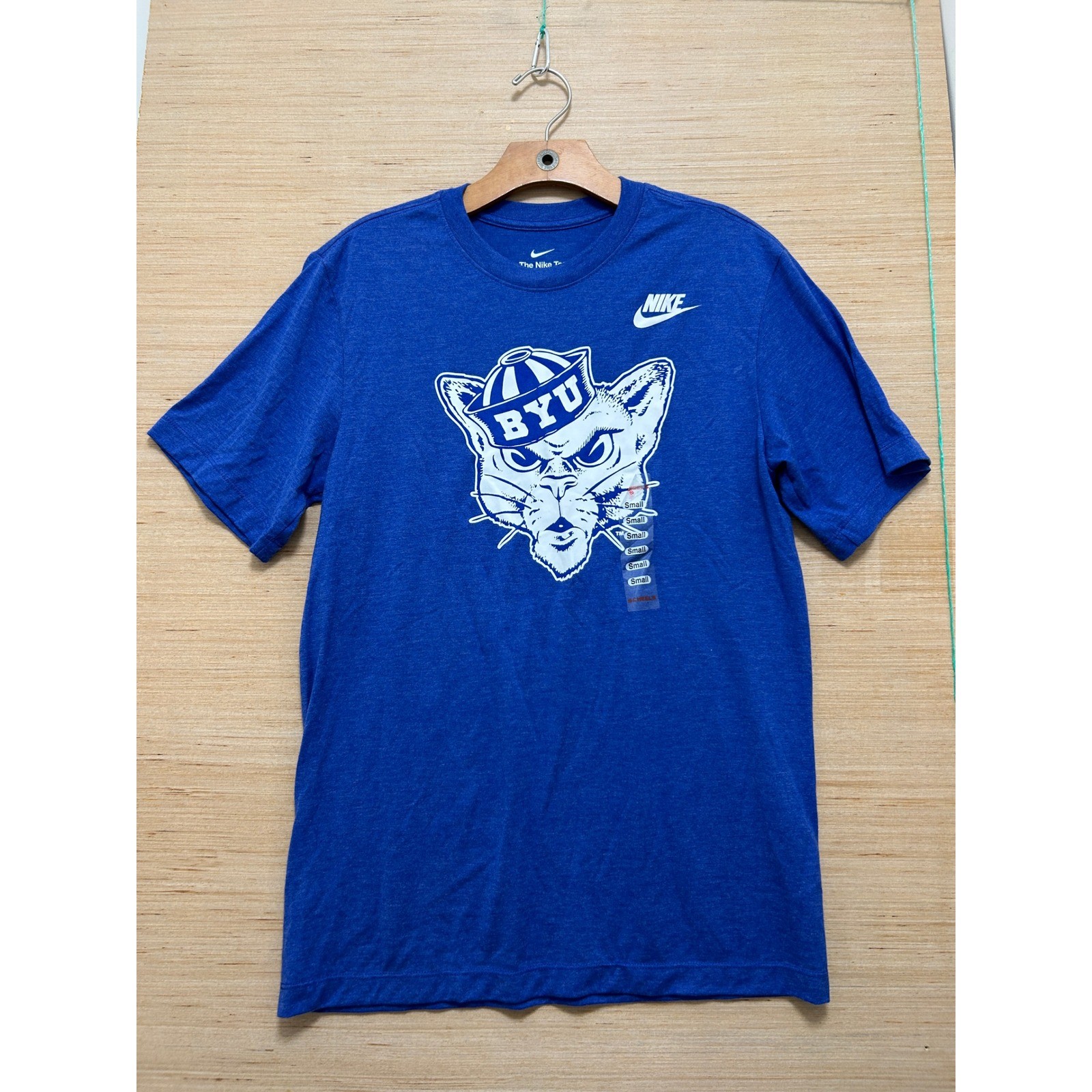 Nike BYU Cougars Mens Small Royal Blue Sailor Cat Graphic T-Shirt New