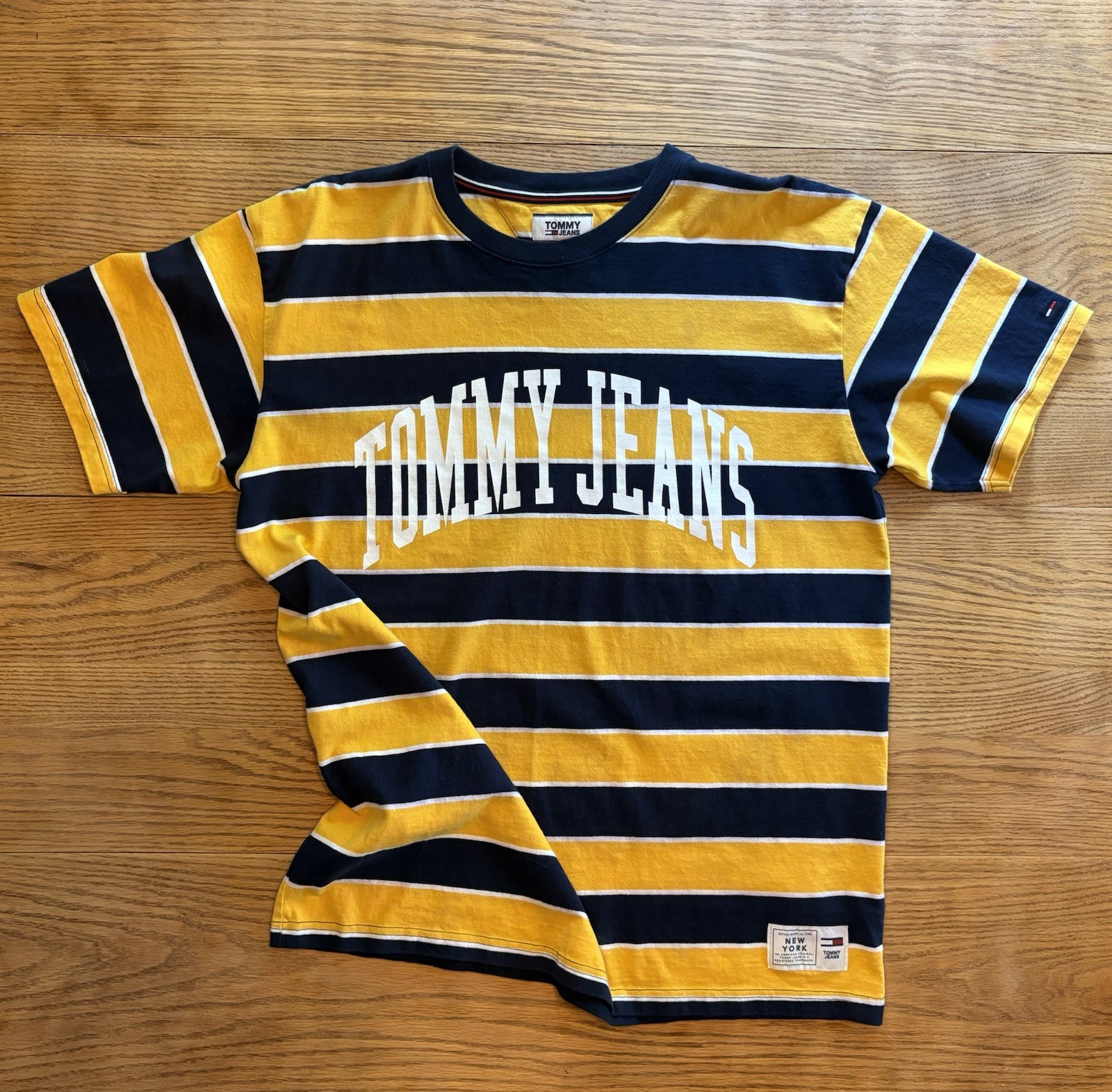 Tommy Hilfiger | Tommy Jeans Men’s Size Large Collegiate Stripe Tee