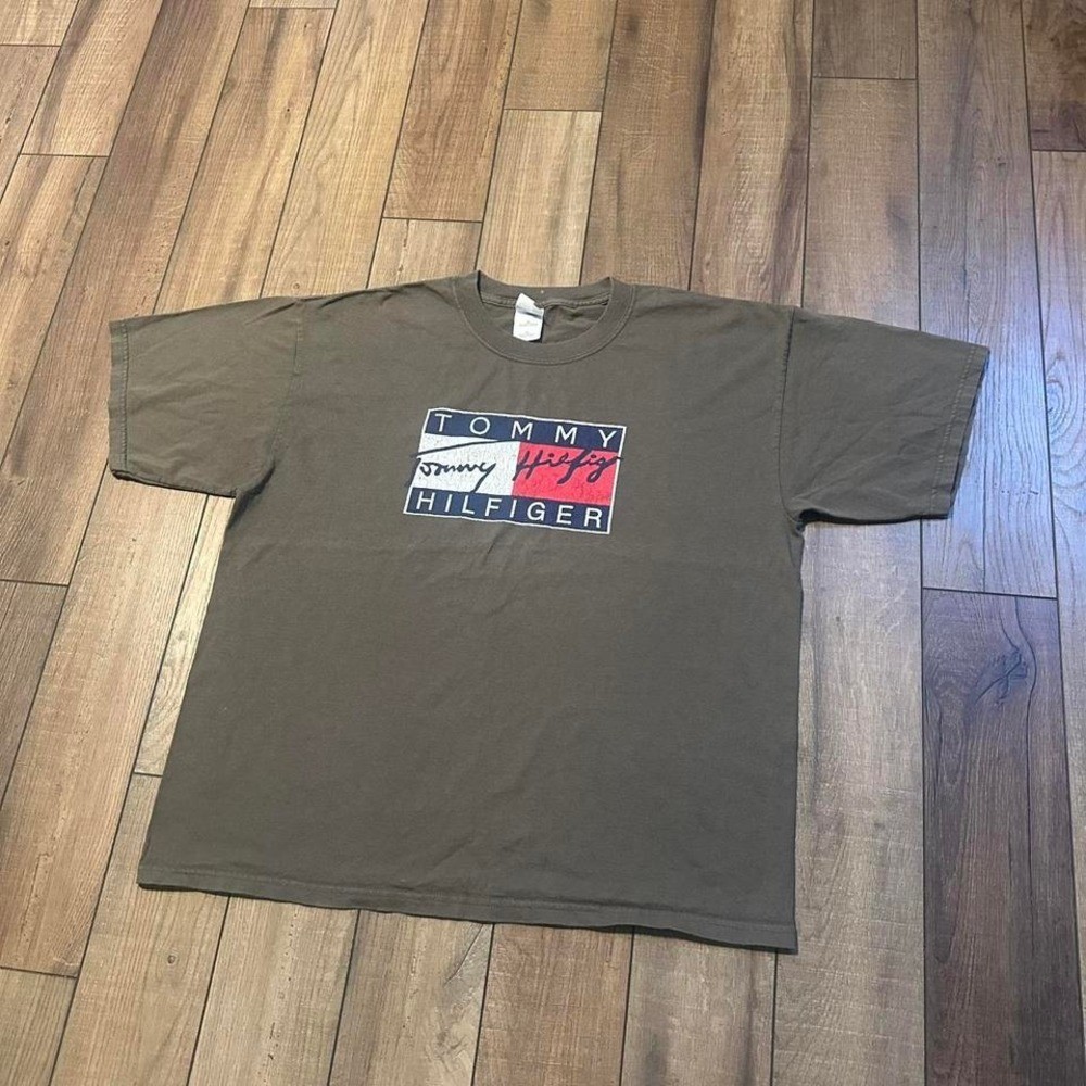 Vintage Tommy Hilfiger Box Logo Tee Men&rsquo;s XL