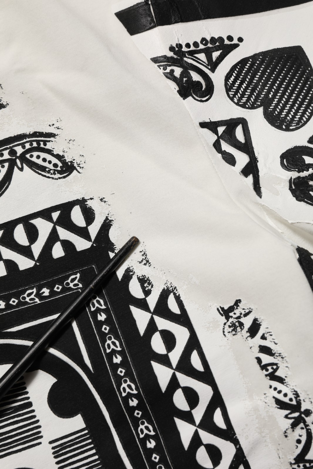 DOLCE & GABBANA T-shirt White Cotton Logo Bandana Print Men IT52/US42/XL 900usd