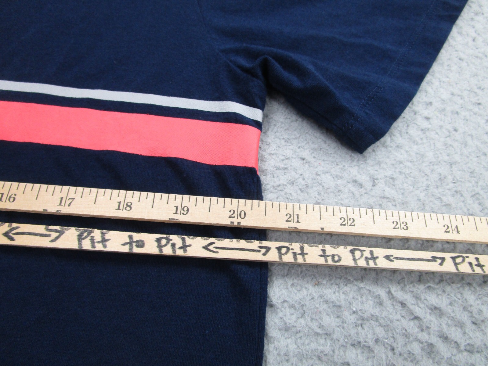 Onia Shirt Mens Medium Blue Pink Stripe Modal Blend Soft Short Sleeve crew neck