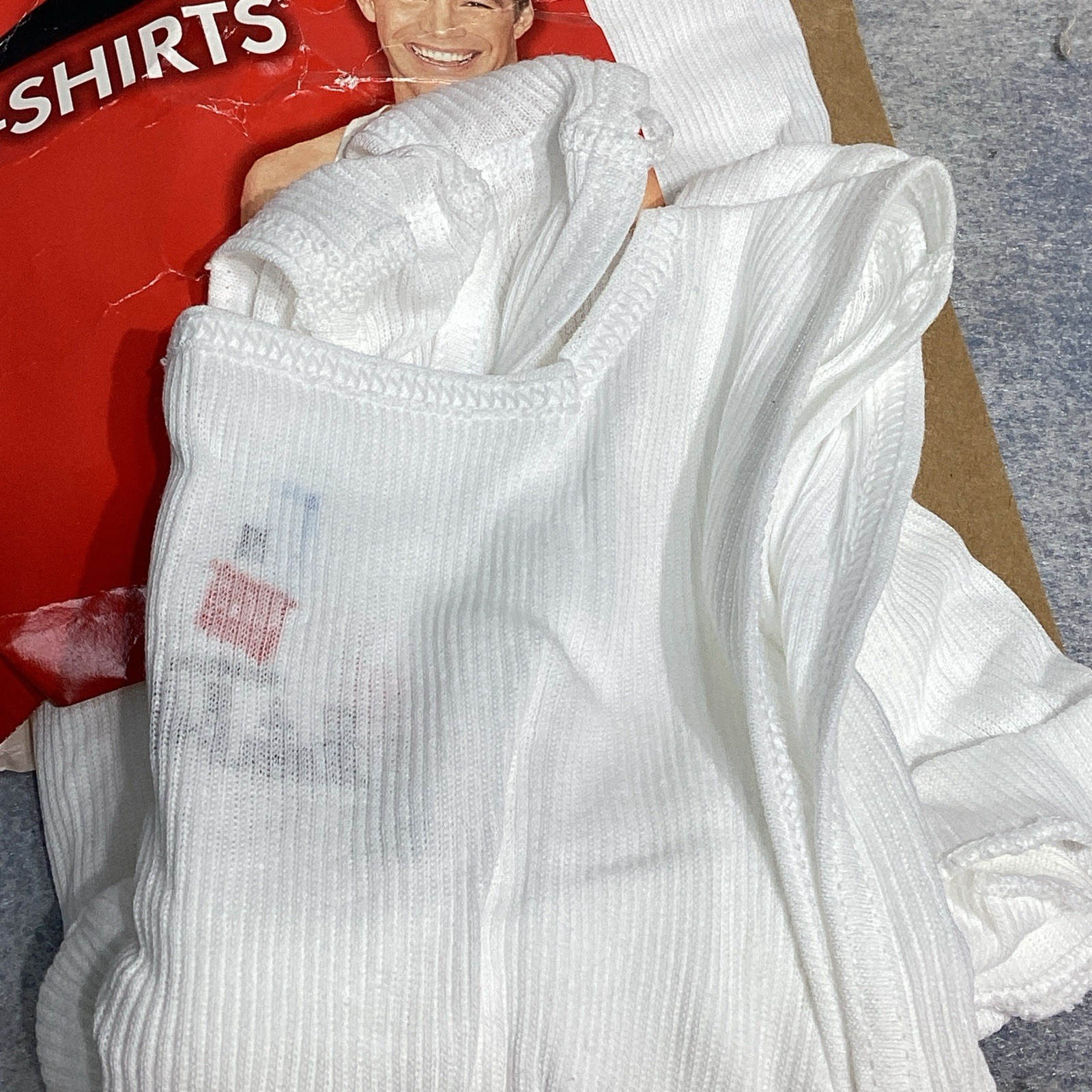 Men&rsquo;s Hanes ComfortSoft Tag-Free T-Shirts 6-Pack White XL & BONUS 2 Tank A-Shirt