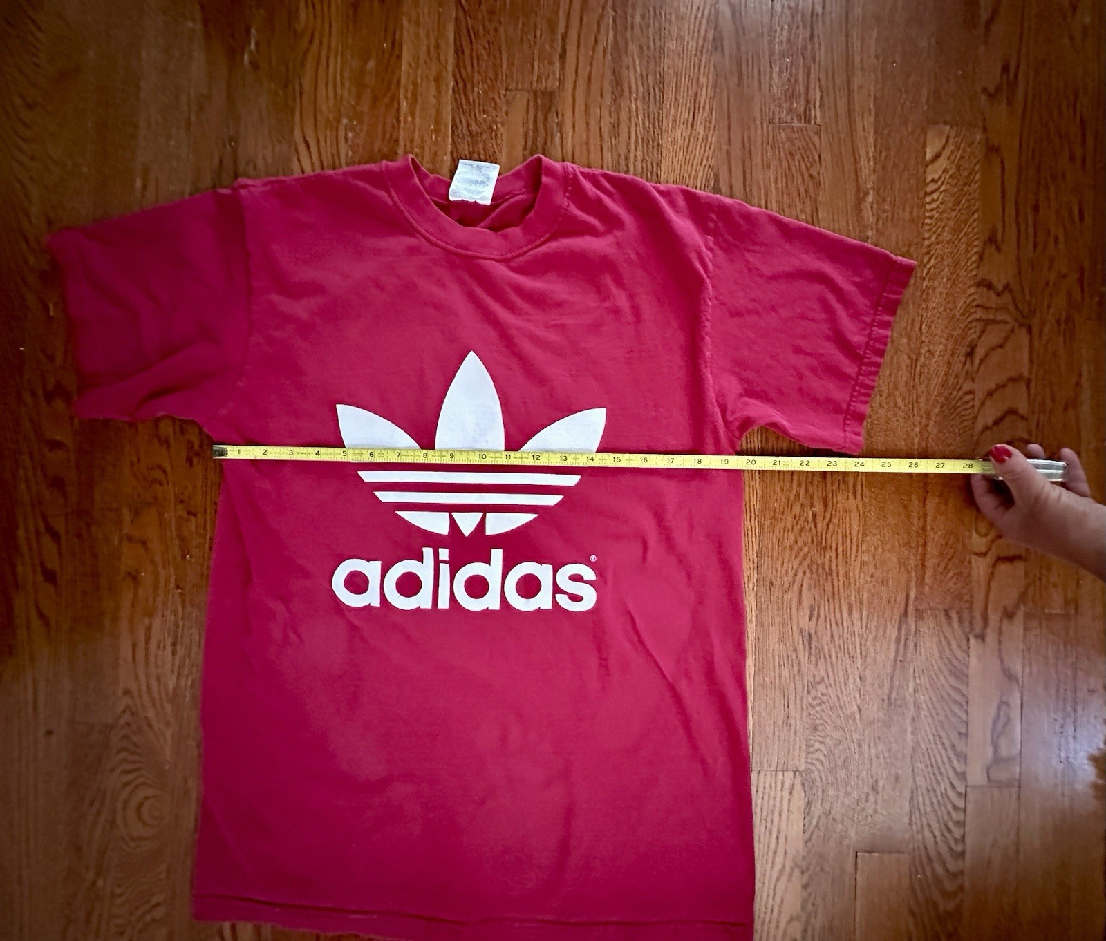 VTG Adidas Originals Trefoil Logo Graphic Print Red Crew Neck Cotton Knit Tee M