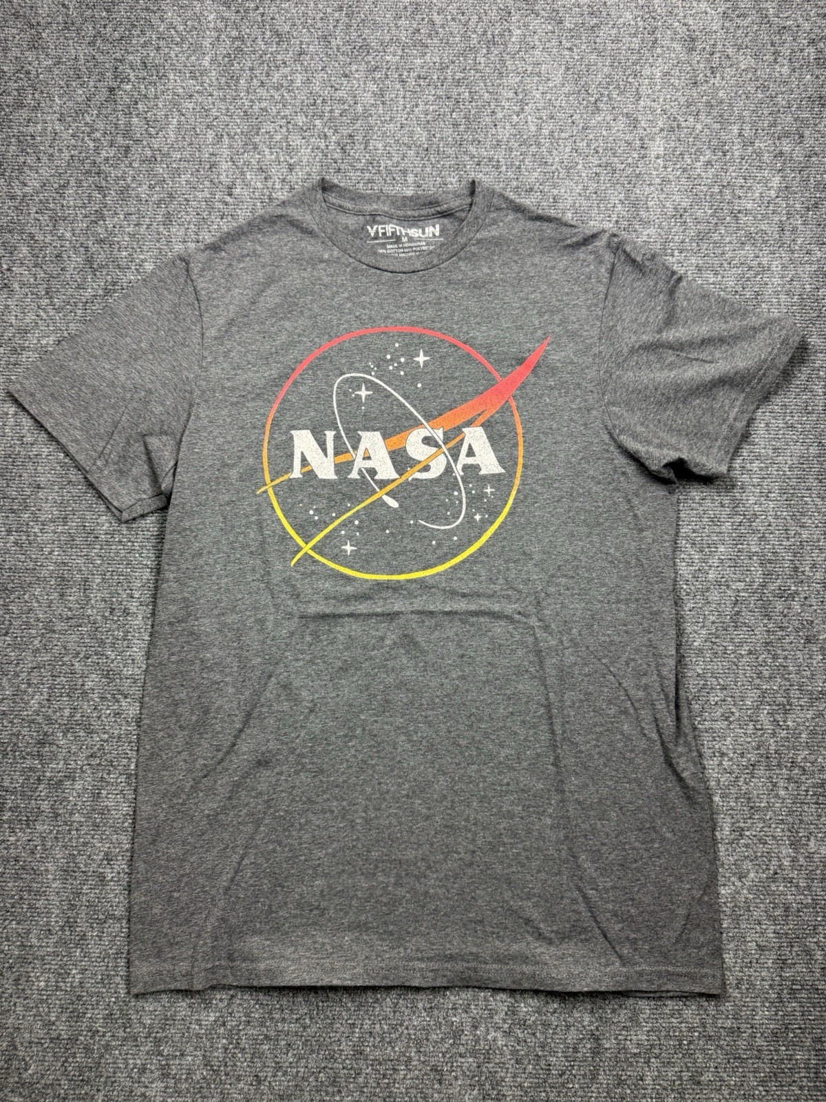 NASA FIFTH SUN MENS MEDIUM TEE T-SHIRT CHARCOAL GRAY SS SPACE STARS GRAPHIC VGUC