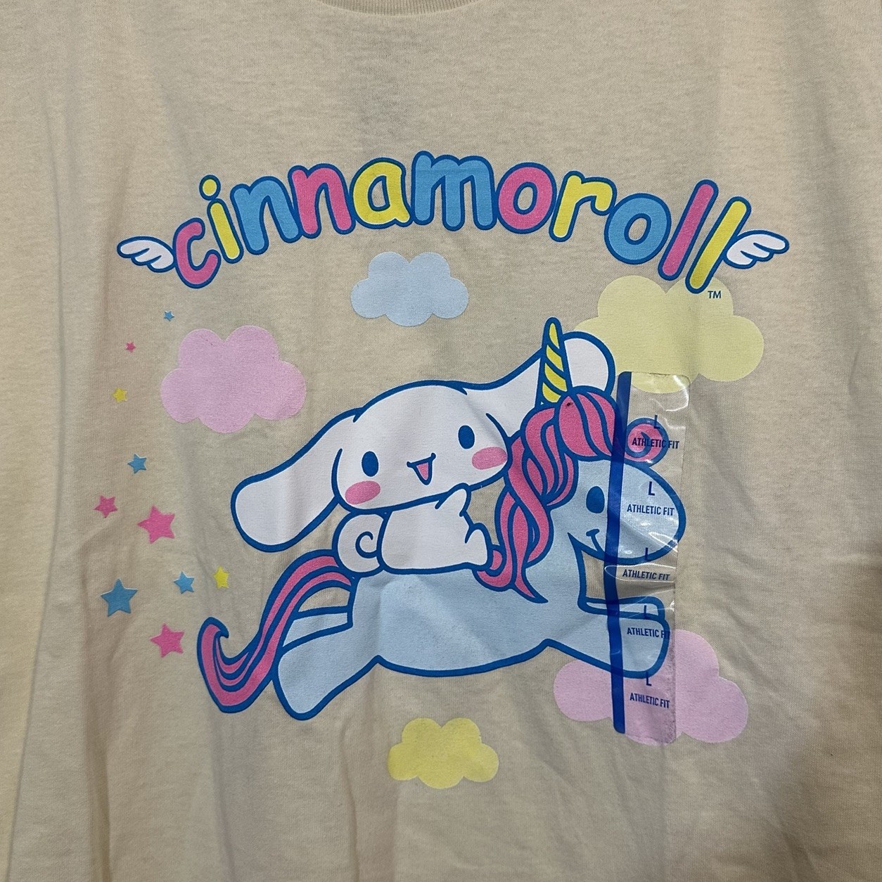 NWT Sanrio Cinnamoroll Short Sleeve Graphic T-Shirt Unicorn Sz Large Unisex