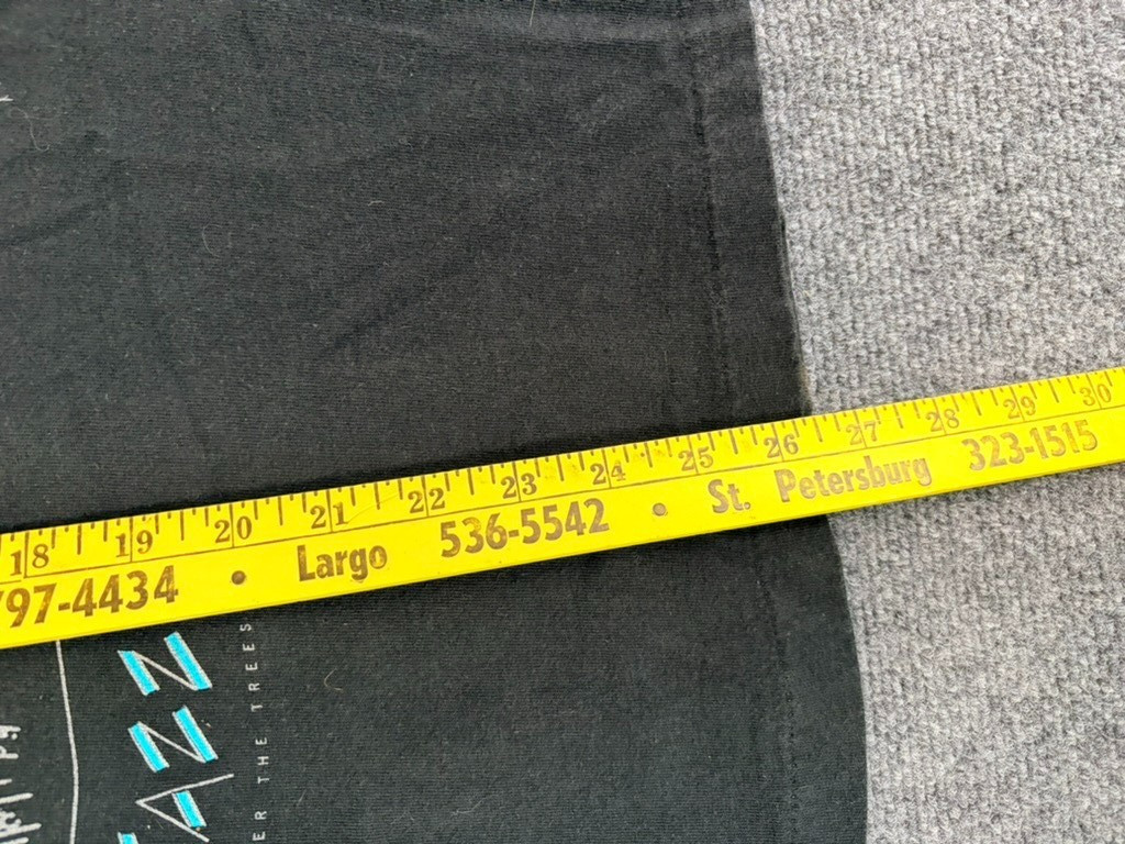 VTG 90s Fruit of the Loom Single Stitch Black Jazz Print Cotton Size M