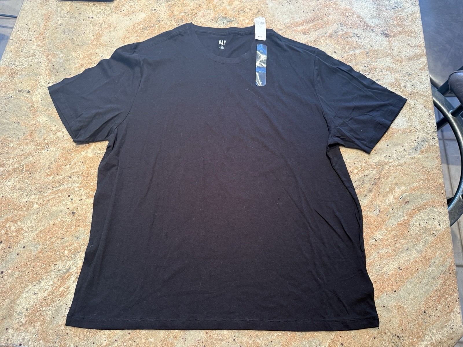 Gap Men&rsquo;s Short Sleeve Premium Crew Neck Tee Everyday T-Shirts, XXL – Black