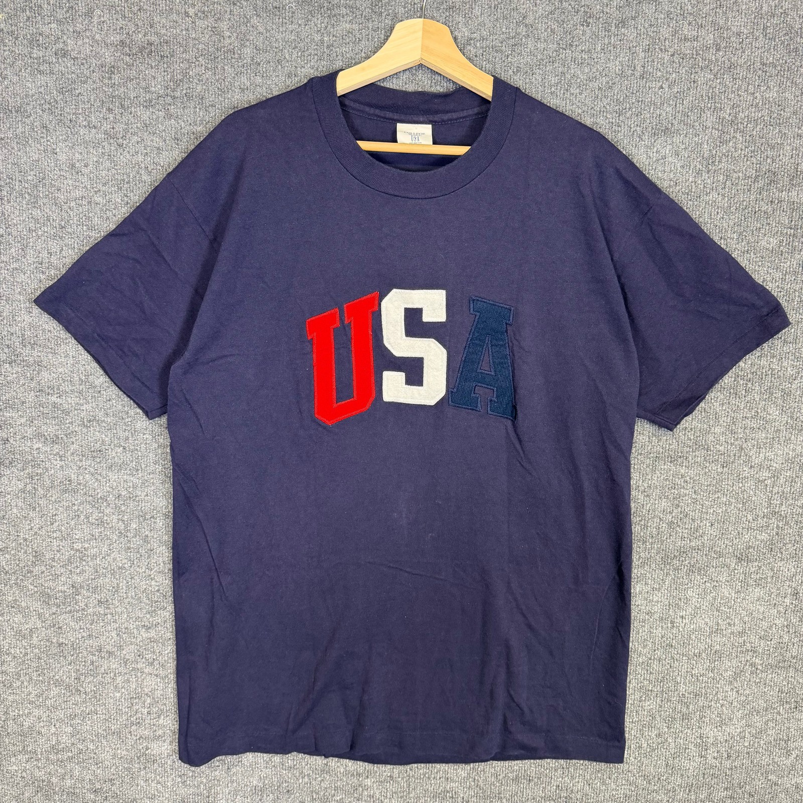College Ware Vintage USA Patch T-Shirt Men&rsquo;s XL Single Stitch Blue USA