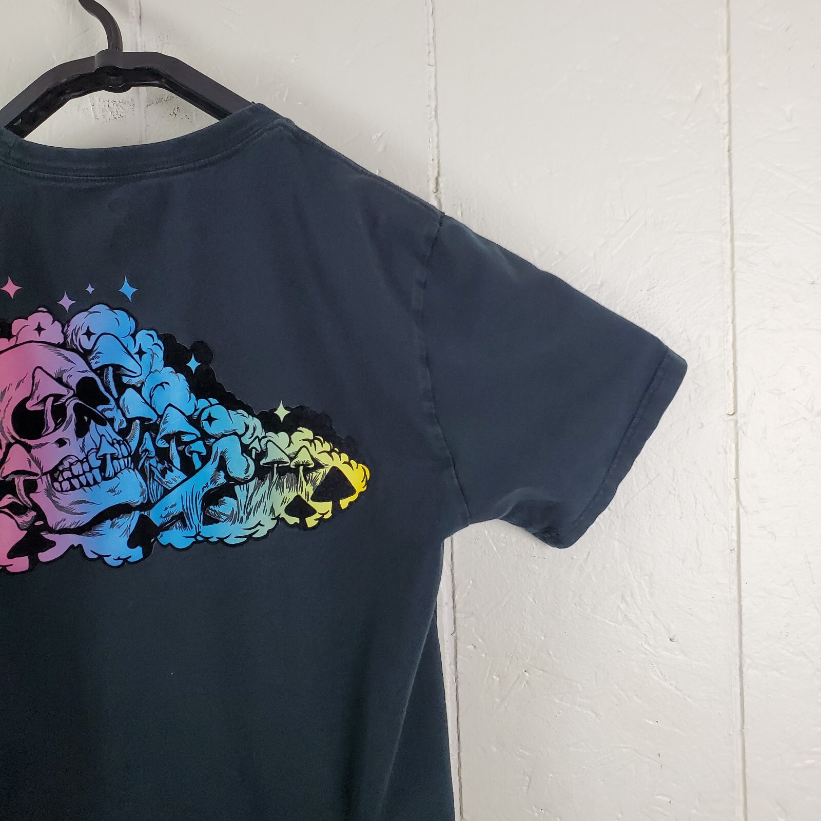 Converse Shirt Mens Medium Black Crew Neck Short Sleeve Graphic Stretch Pullover