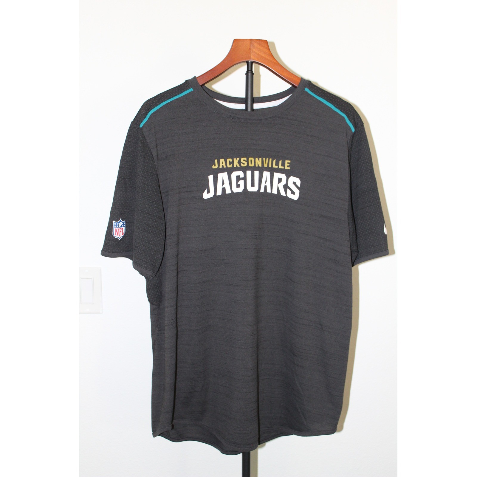 Nike Jacksonville Jaguars NFL On Field Dri-FIT Shirt Mens Large Black Heather