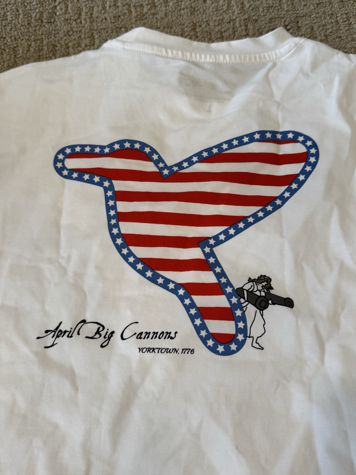 Men&rsquo;s Birddogs Shirt White April Big Cannons Yorktown 1776 T Shirt Stretch sz L