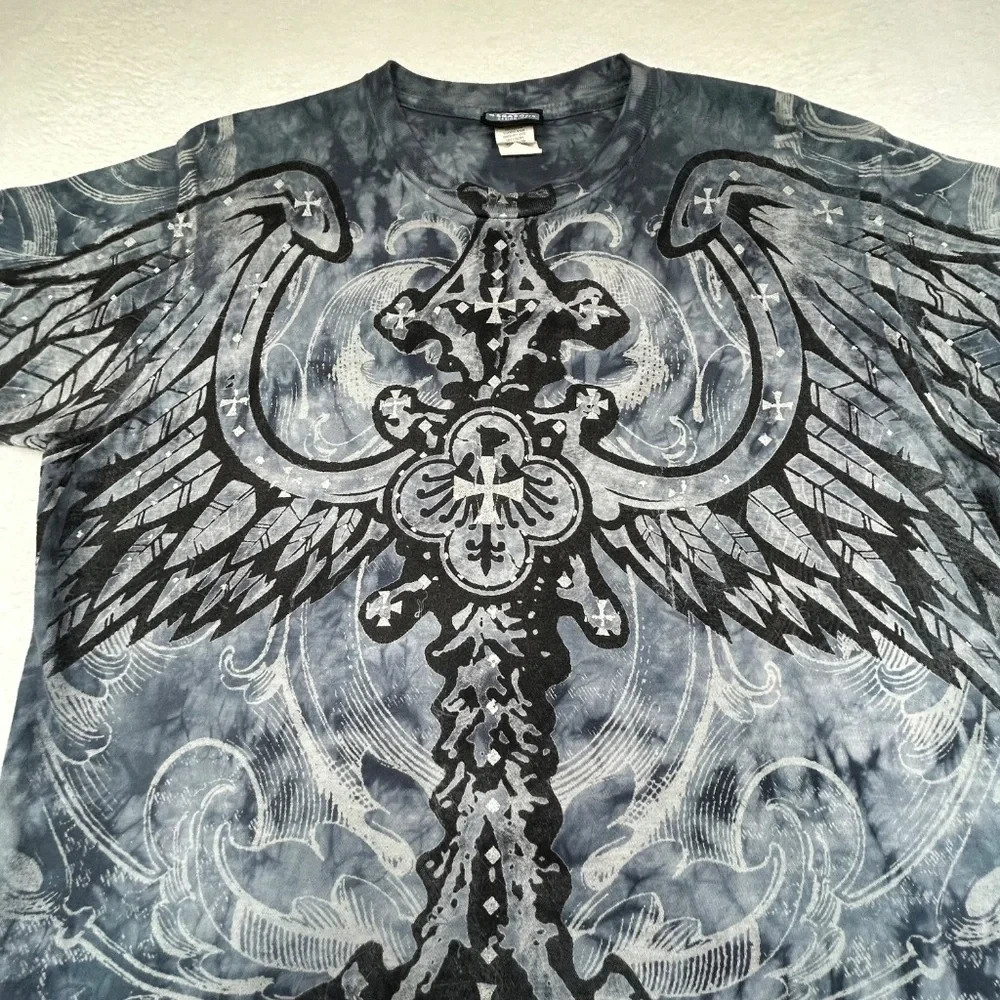 Four Seasons Y2K VINTAGE NWOT Medium Cross Wings T-shirt Affliction style