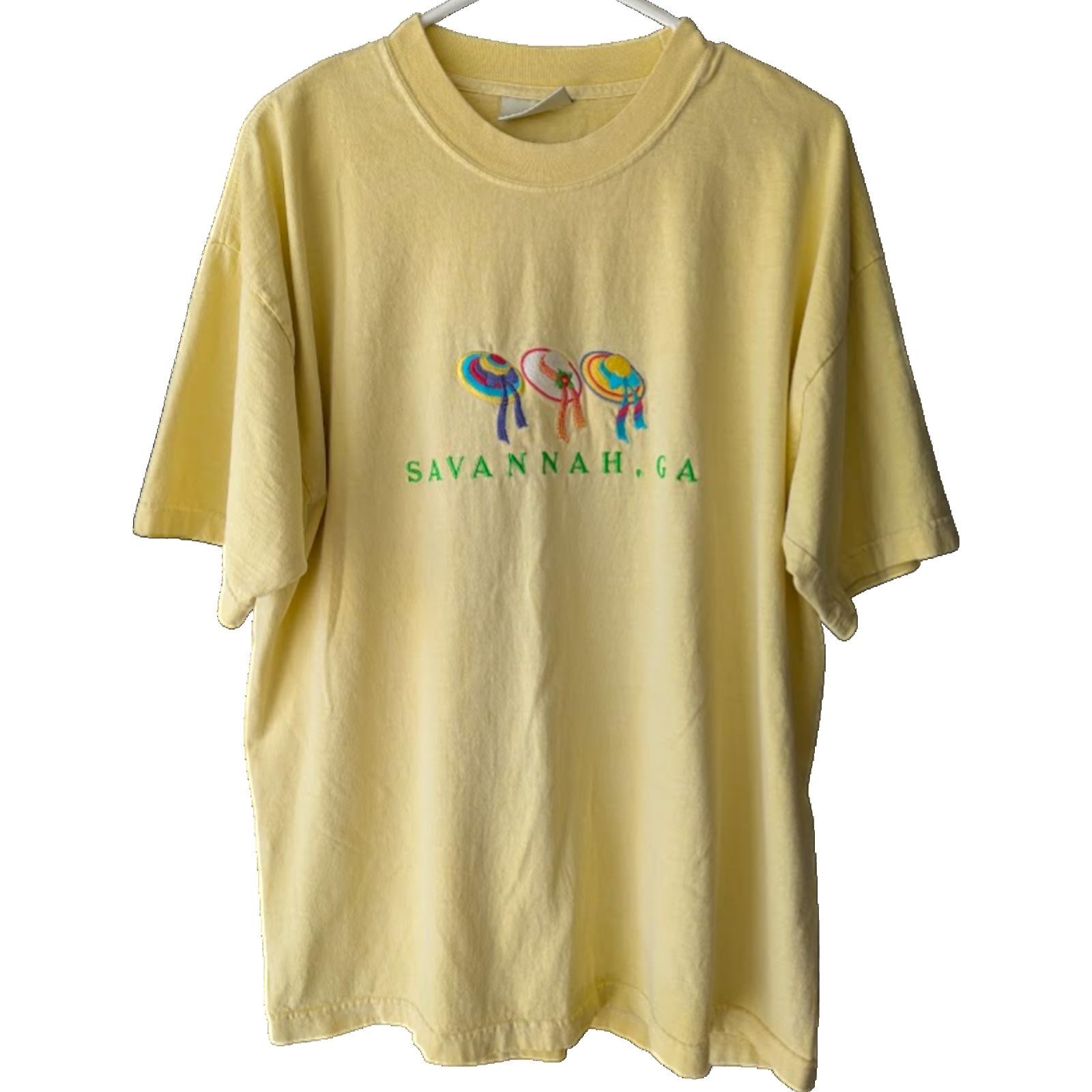 90s Vintage Top Threads II Savannah GA Yellow Graphic T-Shirt XL Casual Travel