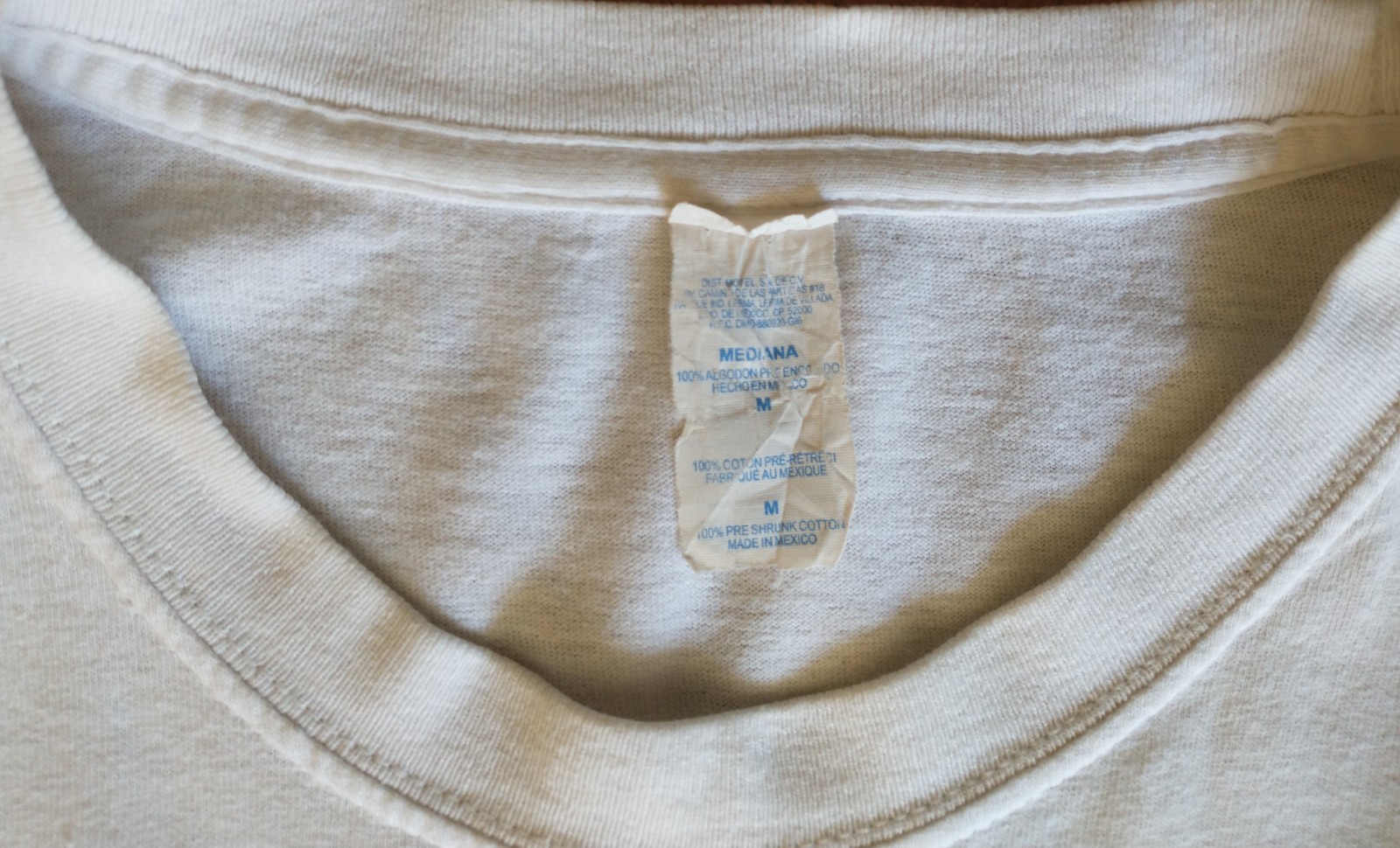 Vintage 1990s tourist souvenir graphic t-shirt « Yo Quiero Tequila » Size Med.