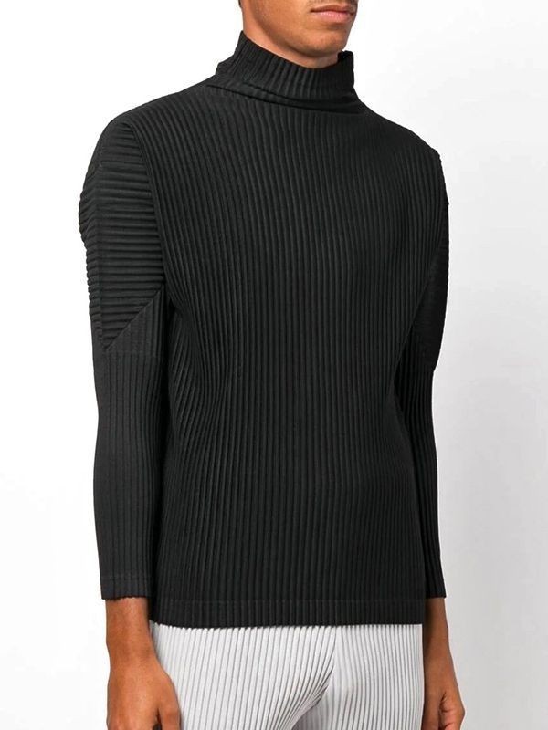 Issey Miyake Men&rsquo;s Basic Pleated High Neck Long Sleeve