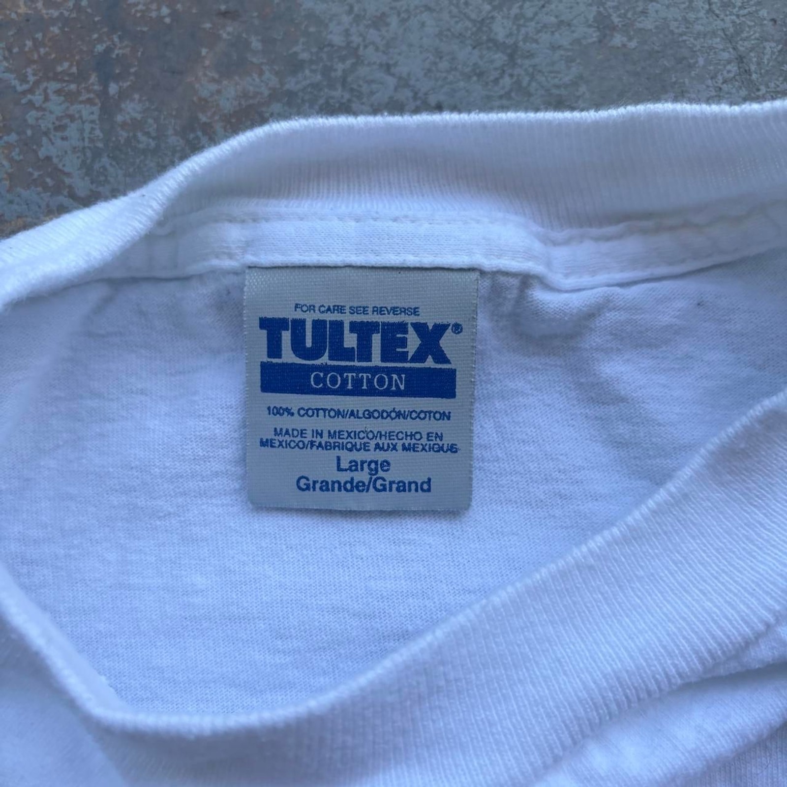 Tultex Men&rsquo;s White T-shirt