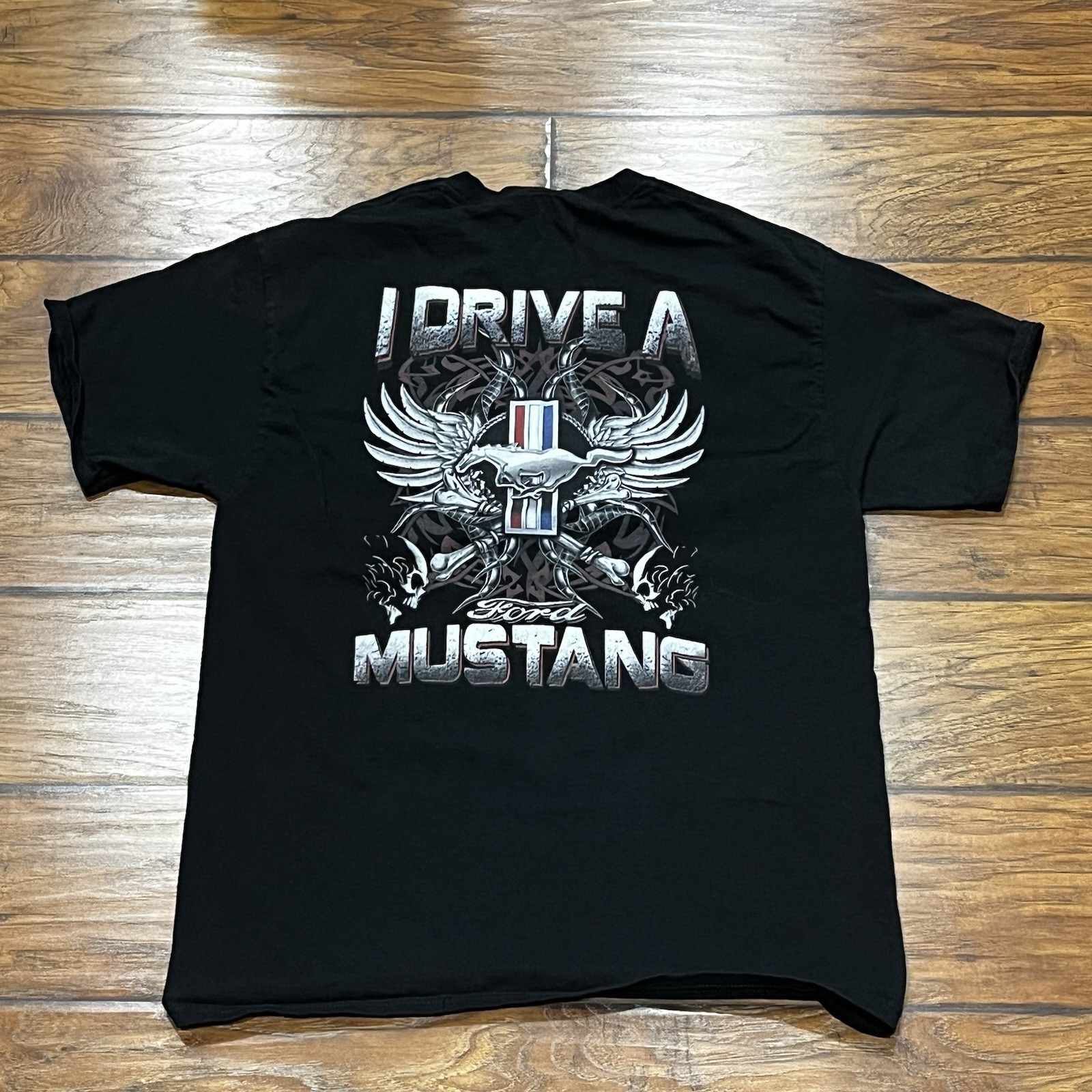 Ford Mustang Racing T Shirt Mens (Fits Medium) Skulls Black Hanes Preshrunk