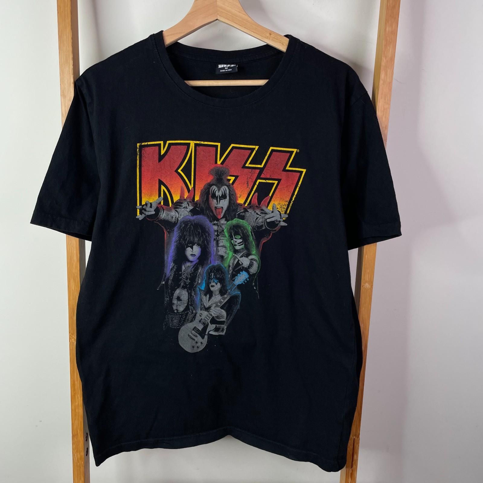 Kiss Shirt Mens Medium Black Graphic Print Short Sleeve Crew Neck Music Band