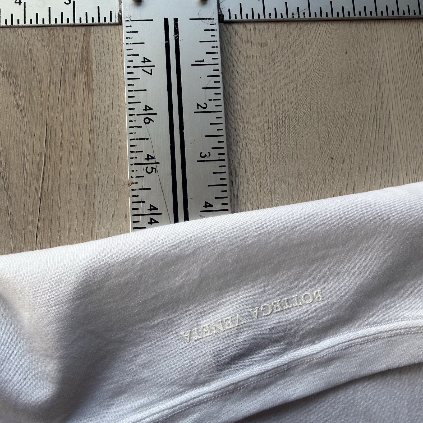 Bottega Veneta White Chevron Embossed Shirt Size 48 Luxury Tee Made In Italy