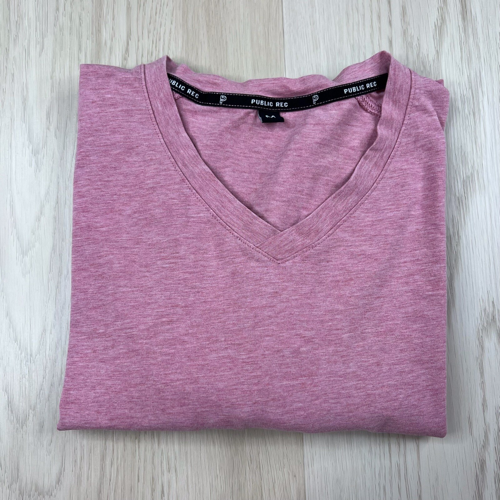 Public Rec Short Sleeve V-Neck T-Shirt Mens Size Medium Pink