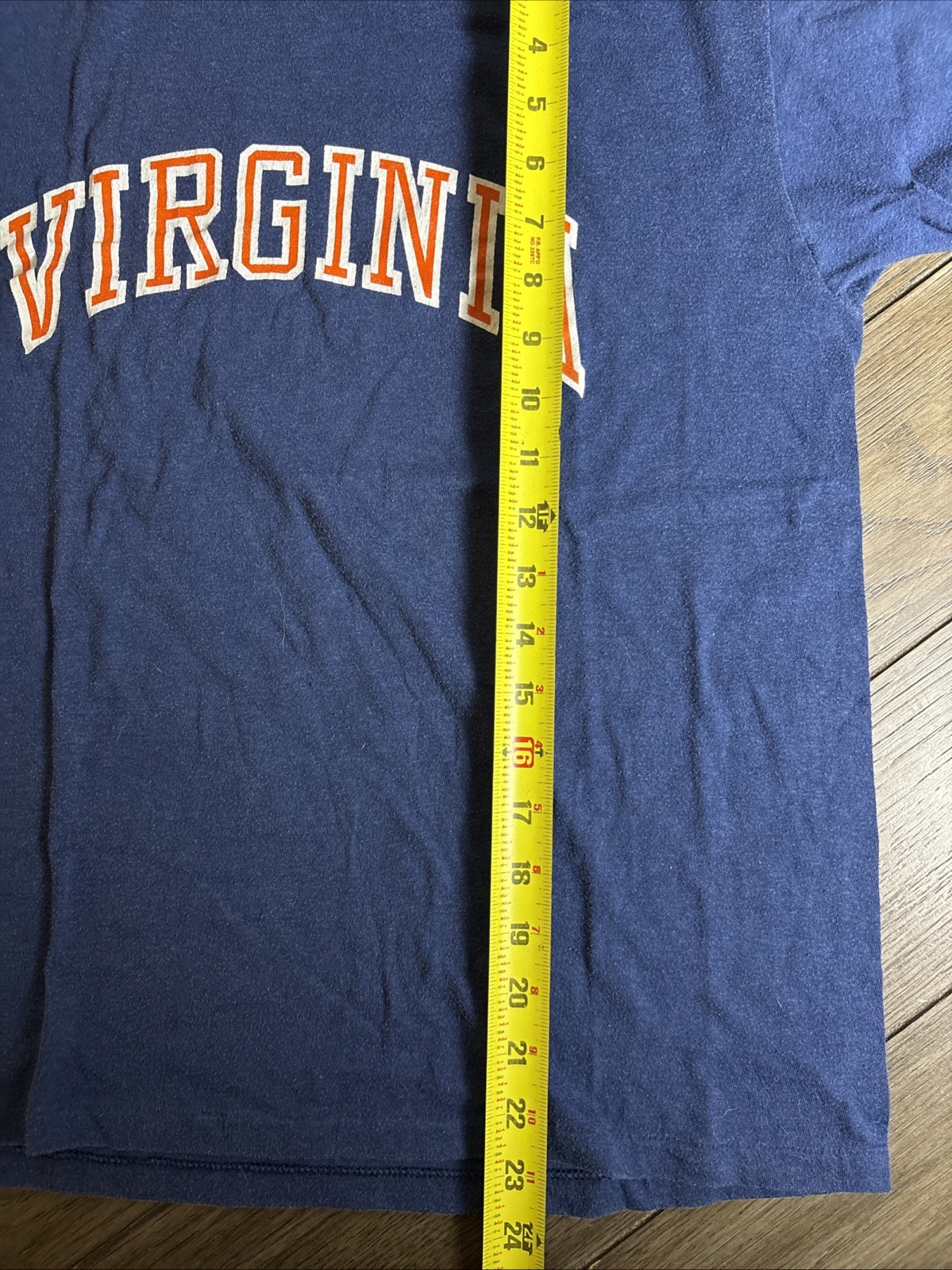 Vintage 70s 80s Virginia Collegiate T-Shirt Men’s L Navy USA Made Cotton