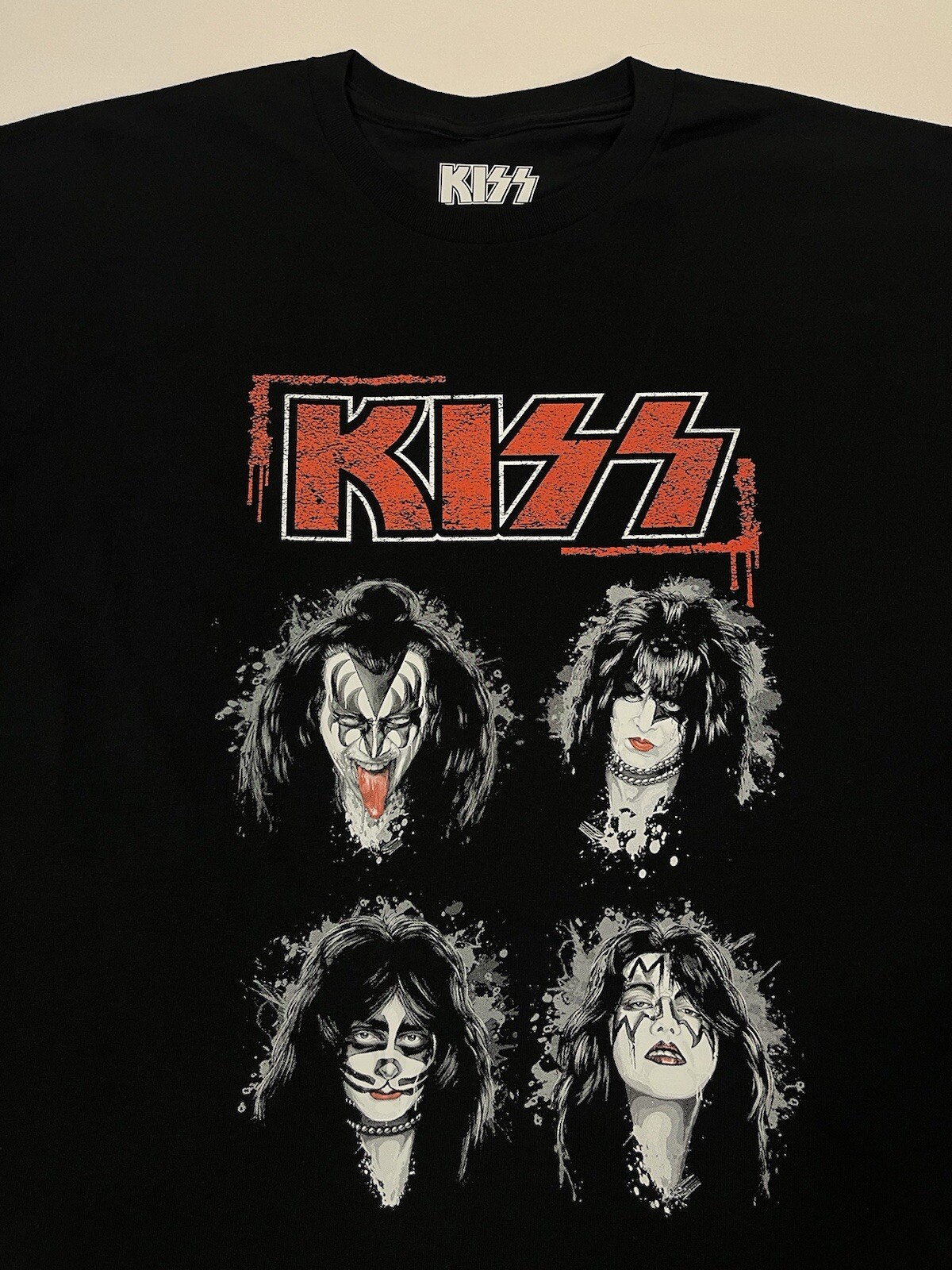 Kiss Tour Tee T-Shirt (Band Members Gene-Paul-Ace-Peter) New With Tags – Size XL
