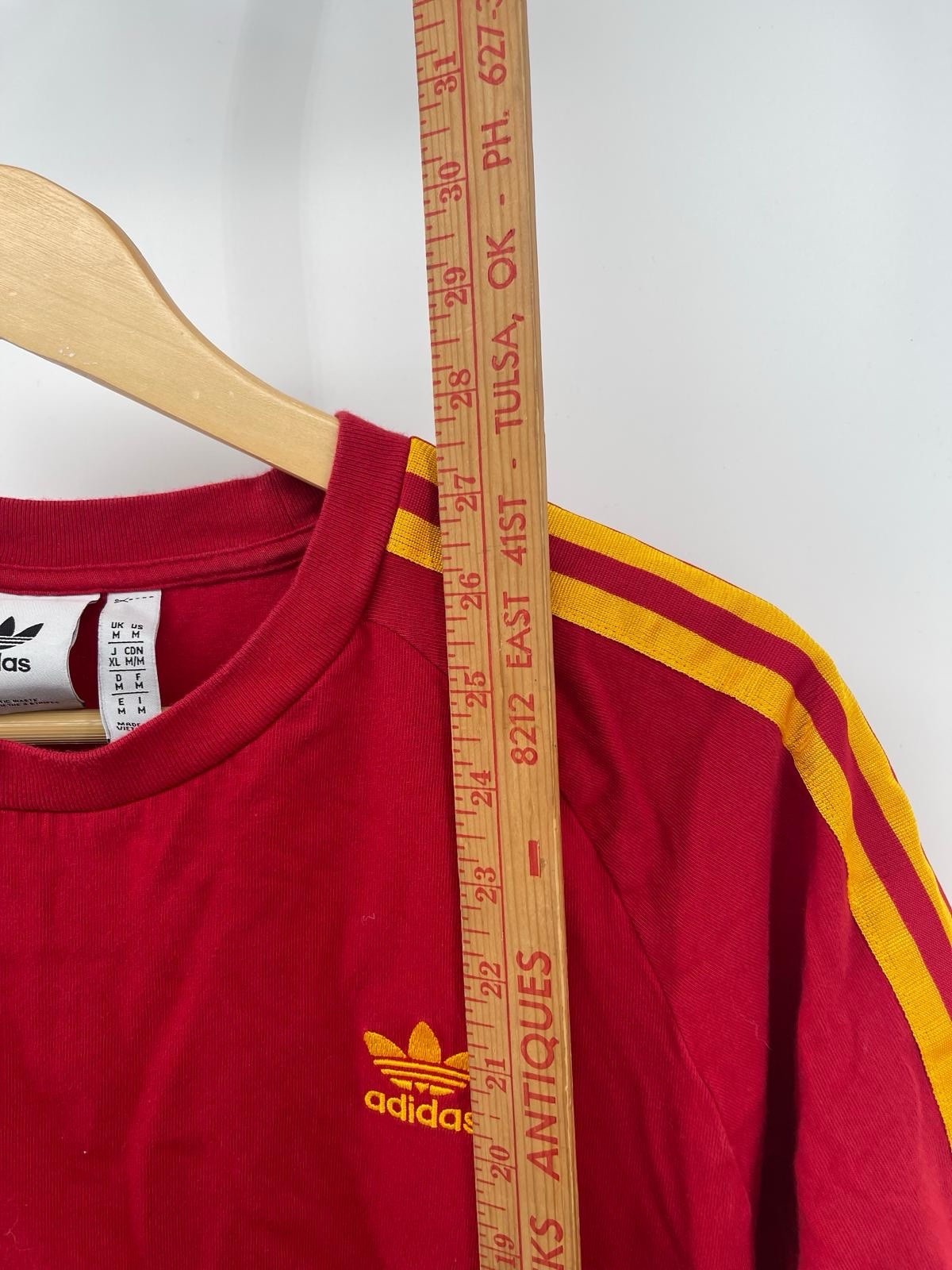 Adidas Originals Tee Men M Red Yellow Trefoil 3 Stripe Classic Style