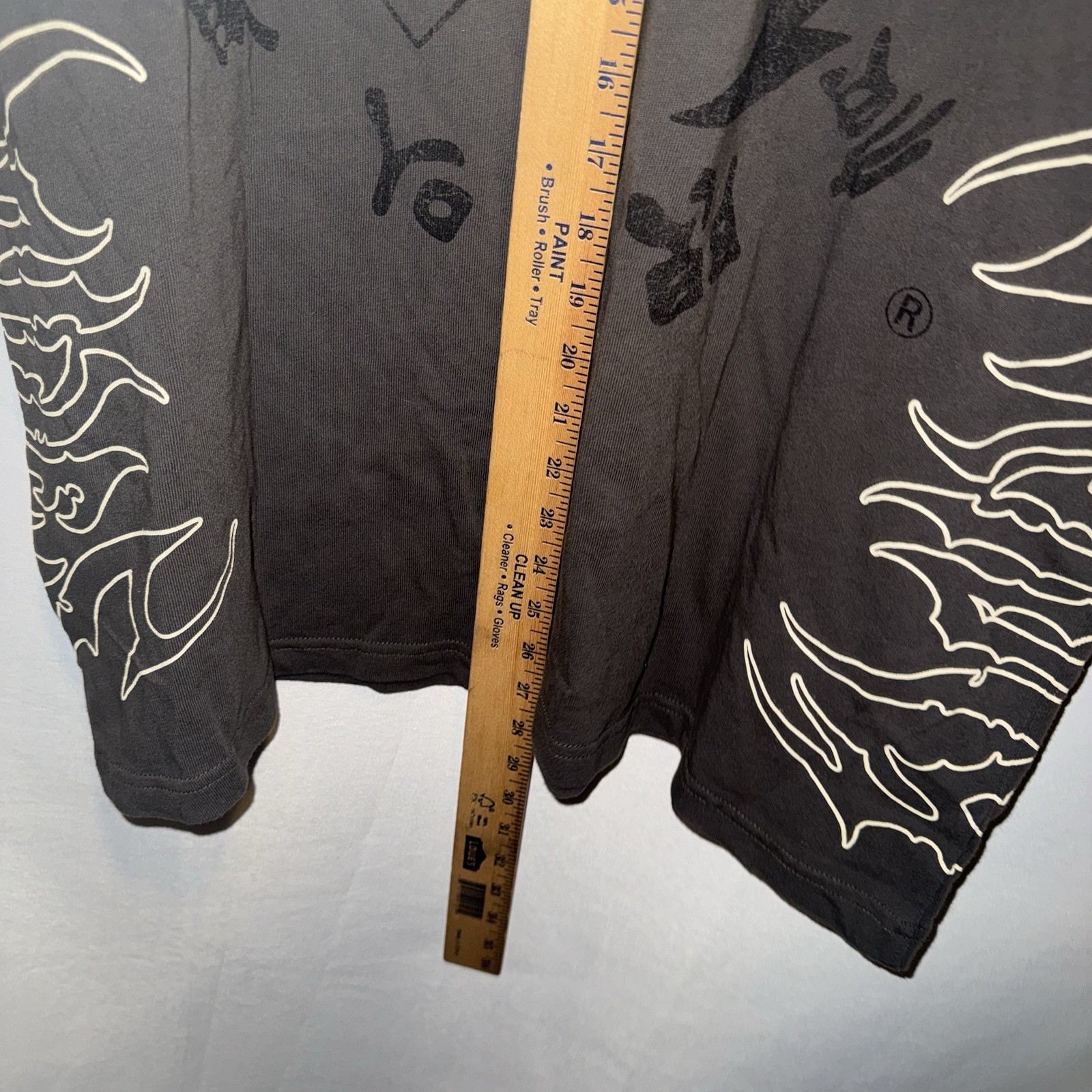 Darc Sport x Bruce Lee Premium Wolf Gray graphic shirt NWT Large Limited Ed