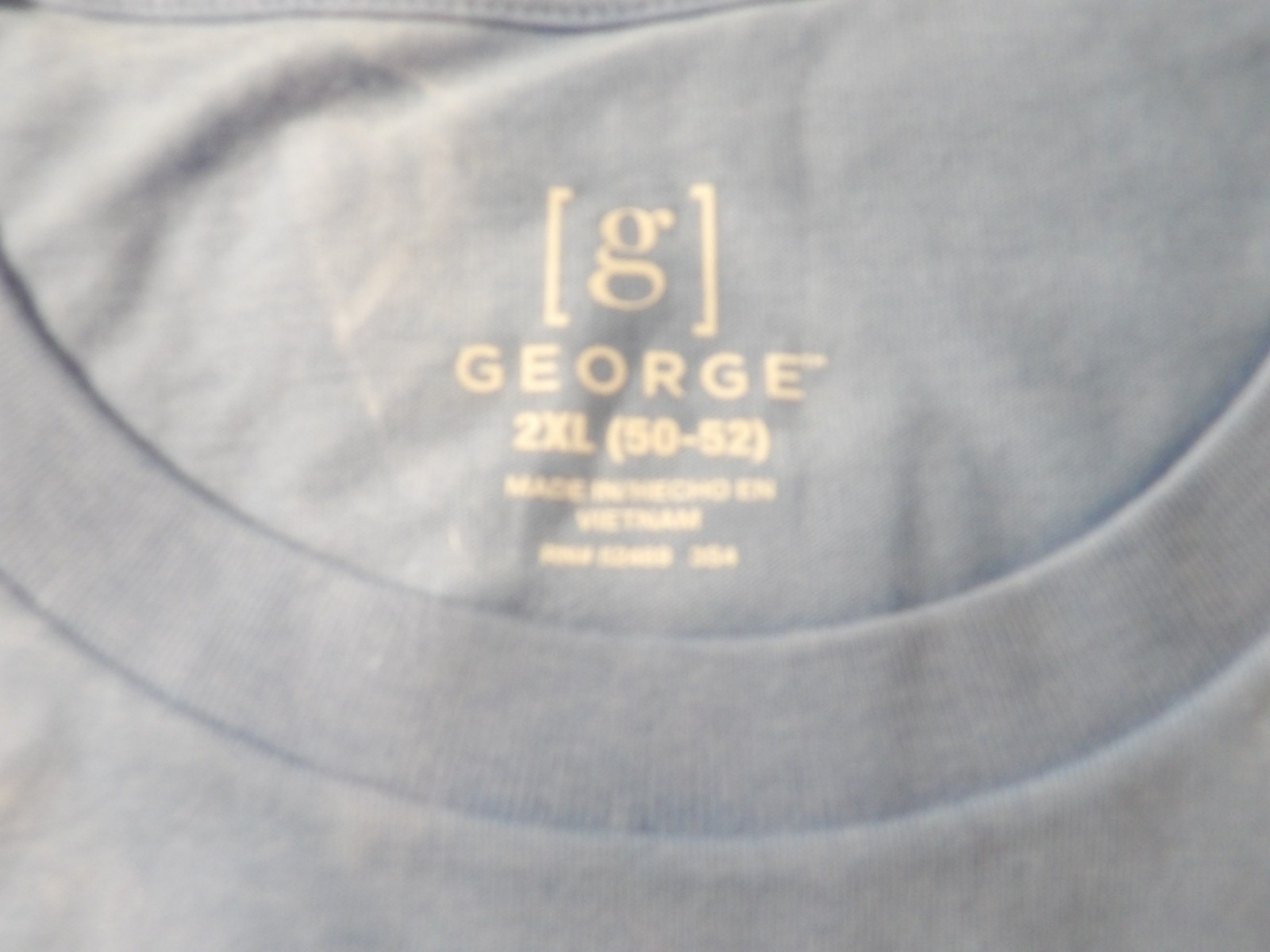 GEORGE NEW 2XL (50-52) MOISTURE WICKING LOT 2 SHIRTS IN PLASIC